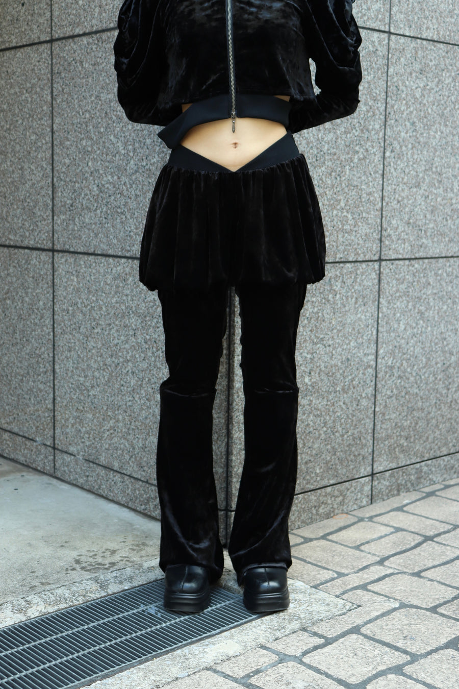 SHIORI MIKATA  velour balloon pants