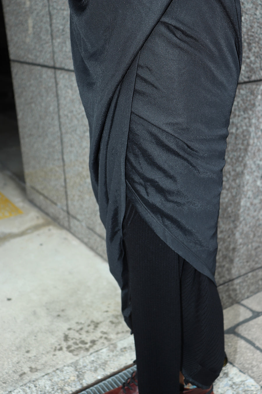 mukcyen  sheer draped dress