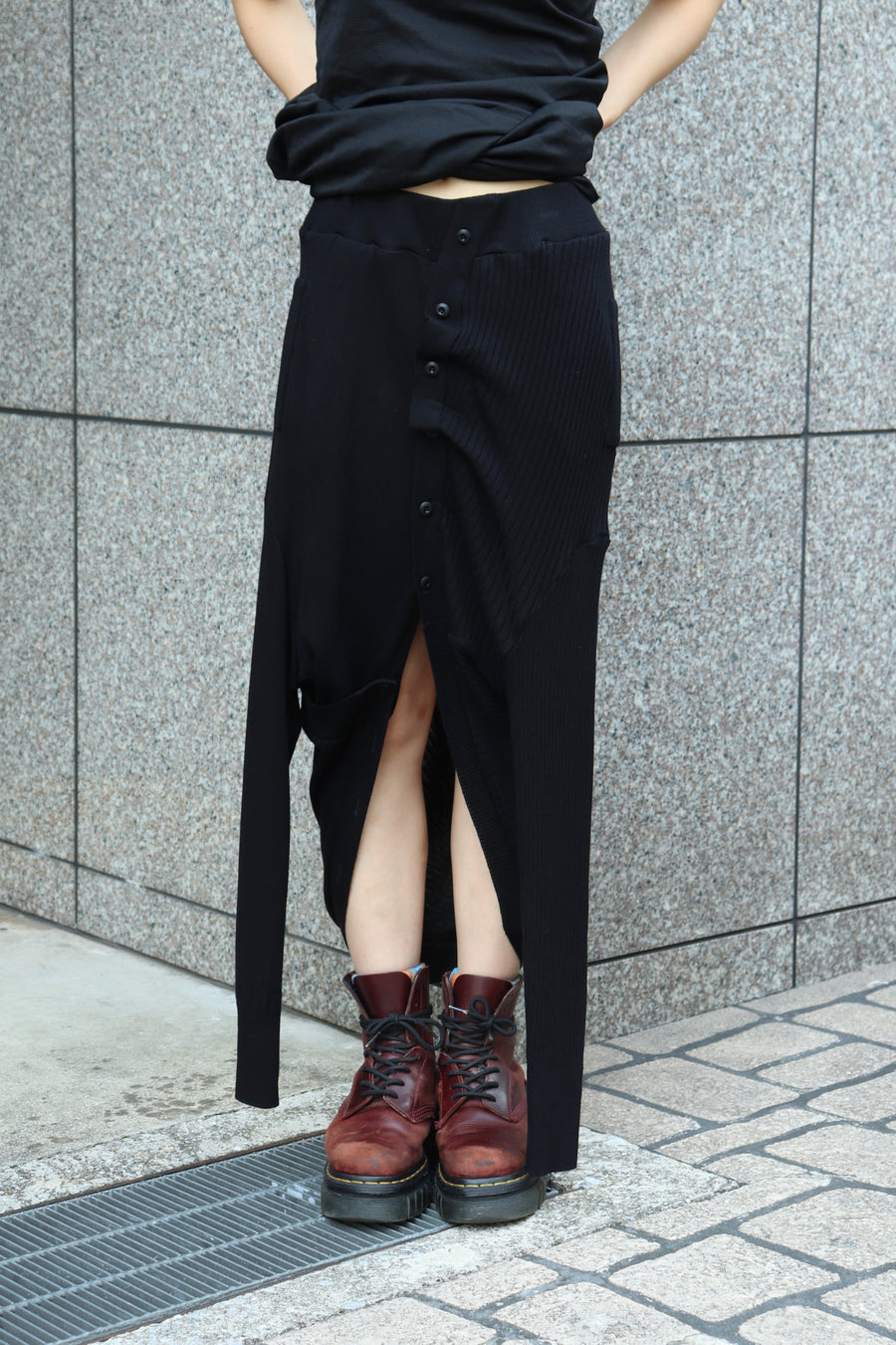 mukcyen  deformed knit skirt
