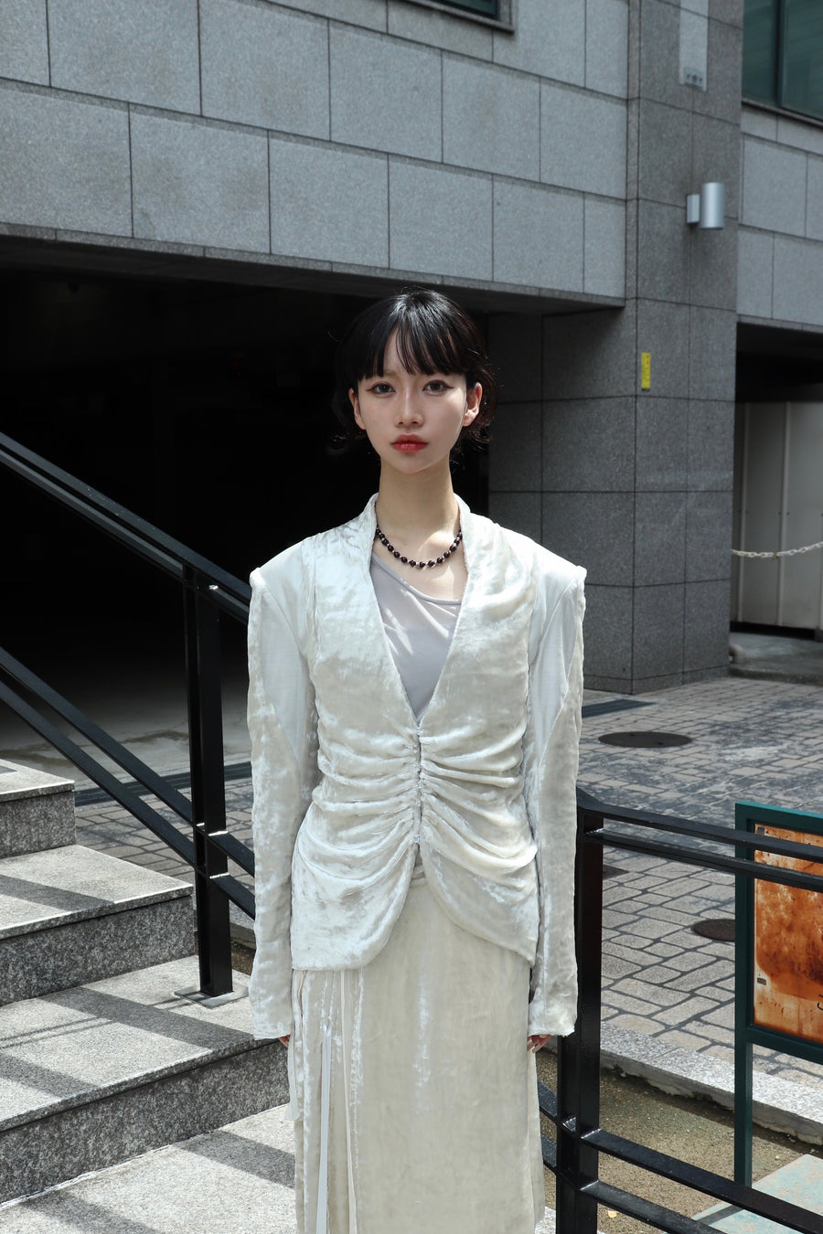 mukcyen  velvet draped jacket