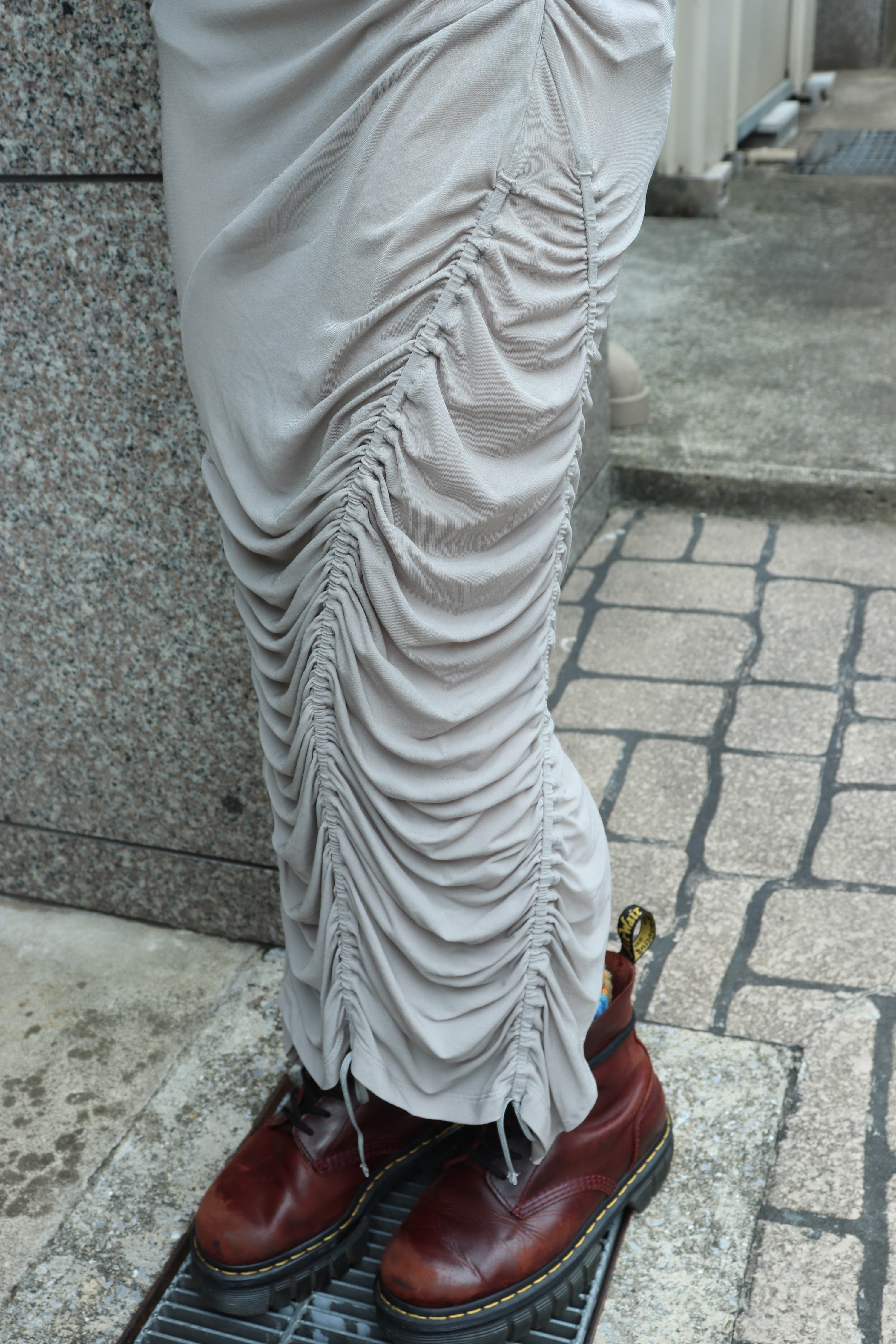 mukcyen(ムッシャン)のstretch layered skirtの通販｜PALETTE art