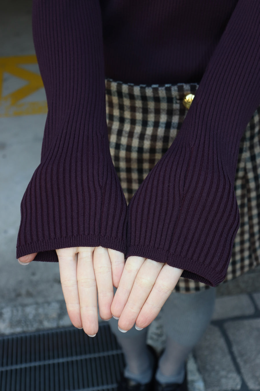 SUNNEI  FOLDED TOP(BURNT AUBERGINE)