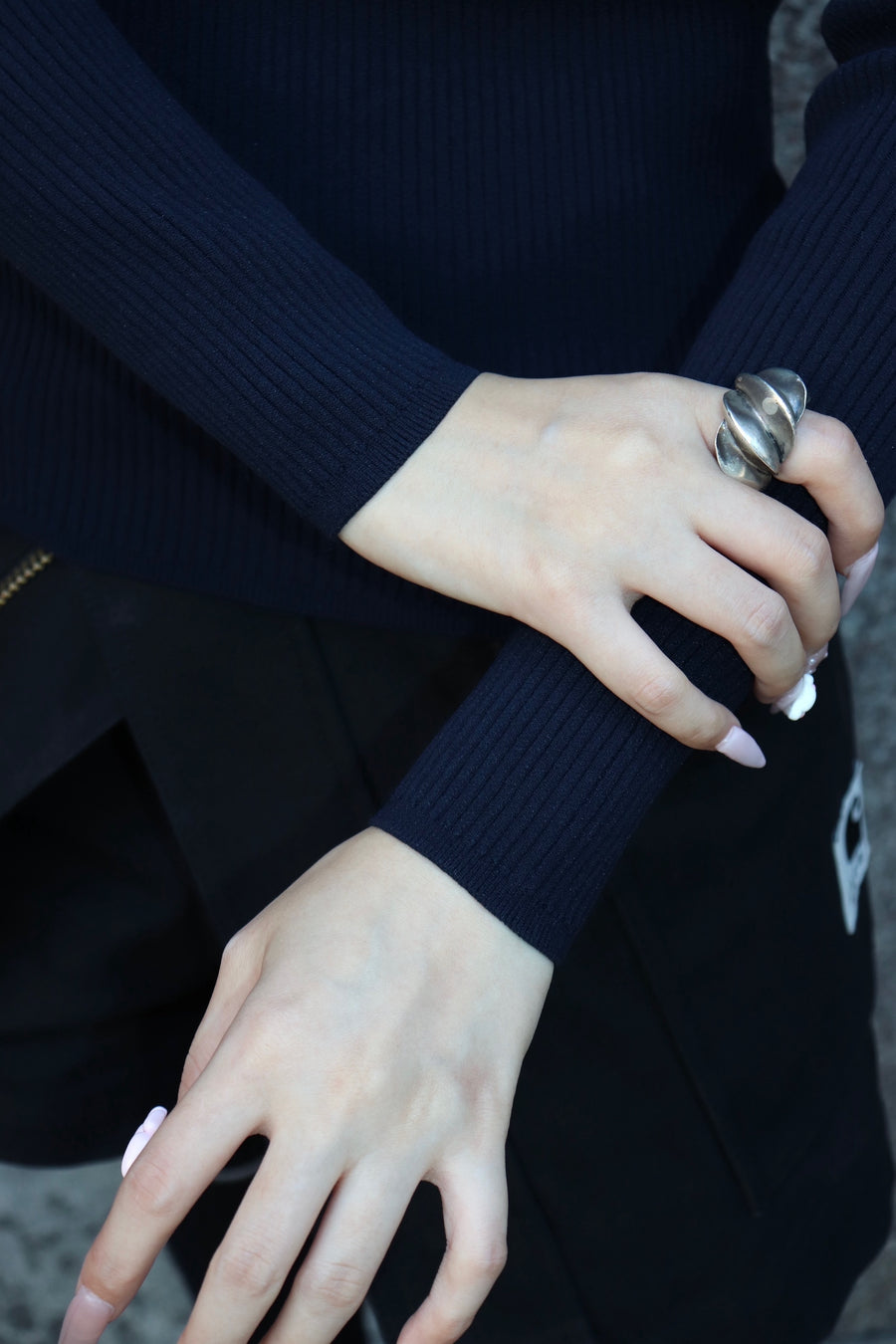 SUNNEI  FOLDED TOP(DARK BLUE)