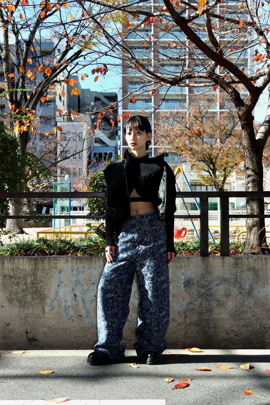 SHIORI MIKATA  velour high-neck top