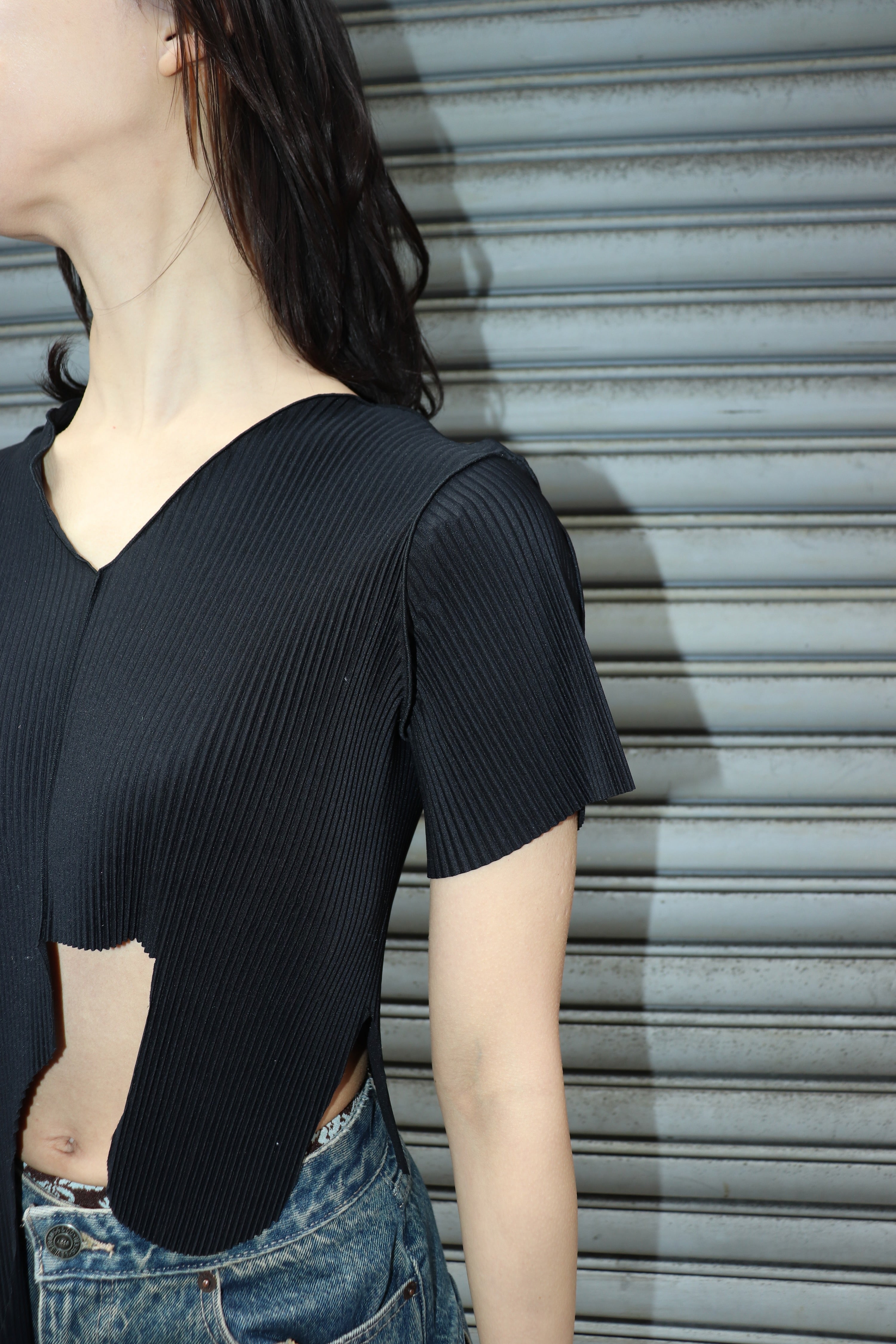 kotohayokozawa(コトハヨコザワ)のCHOPPED TOP SHORTSLEEVEの通販