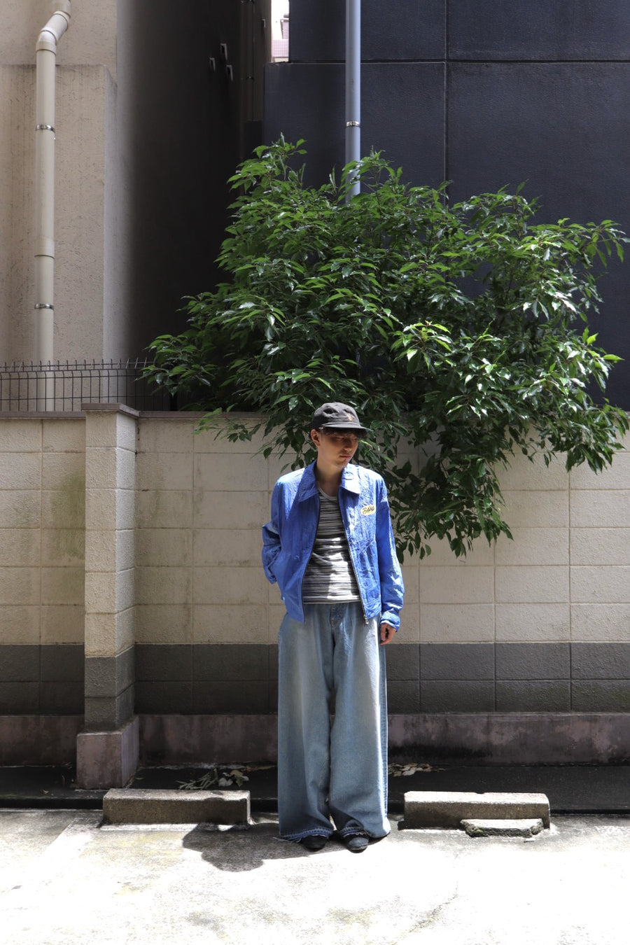 ANDERSSON BELL  UNISEX WILSON PRINTED TYVEK JACKET(BLUE)