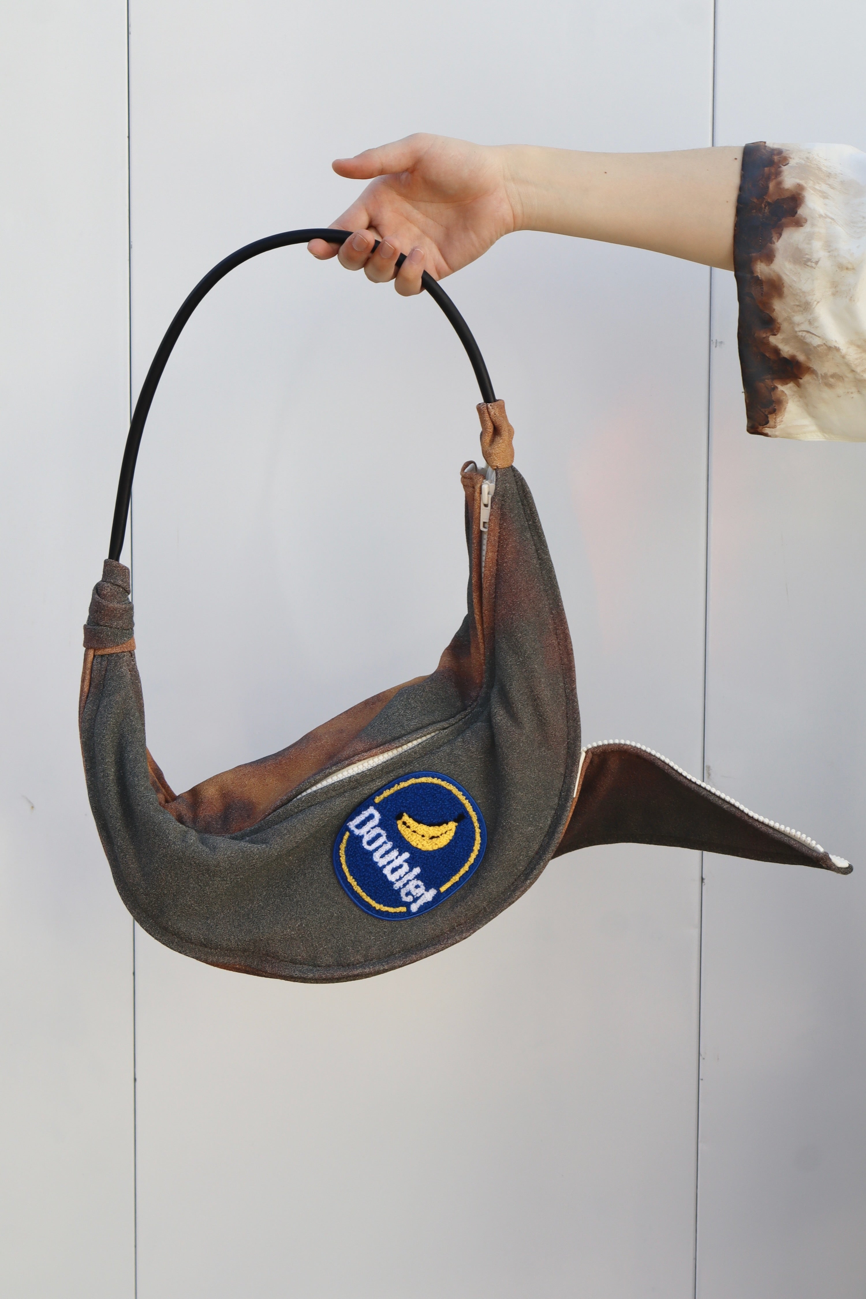 doublet(ダブレット)のPEELABLE BANANA BAG BROWNの通販｜PALETTE art