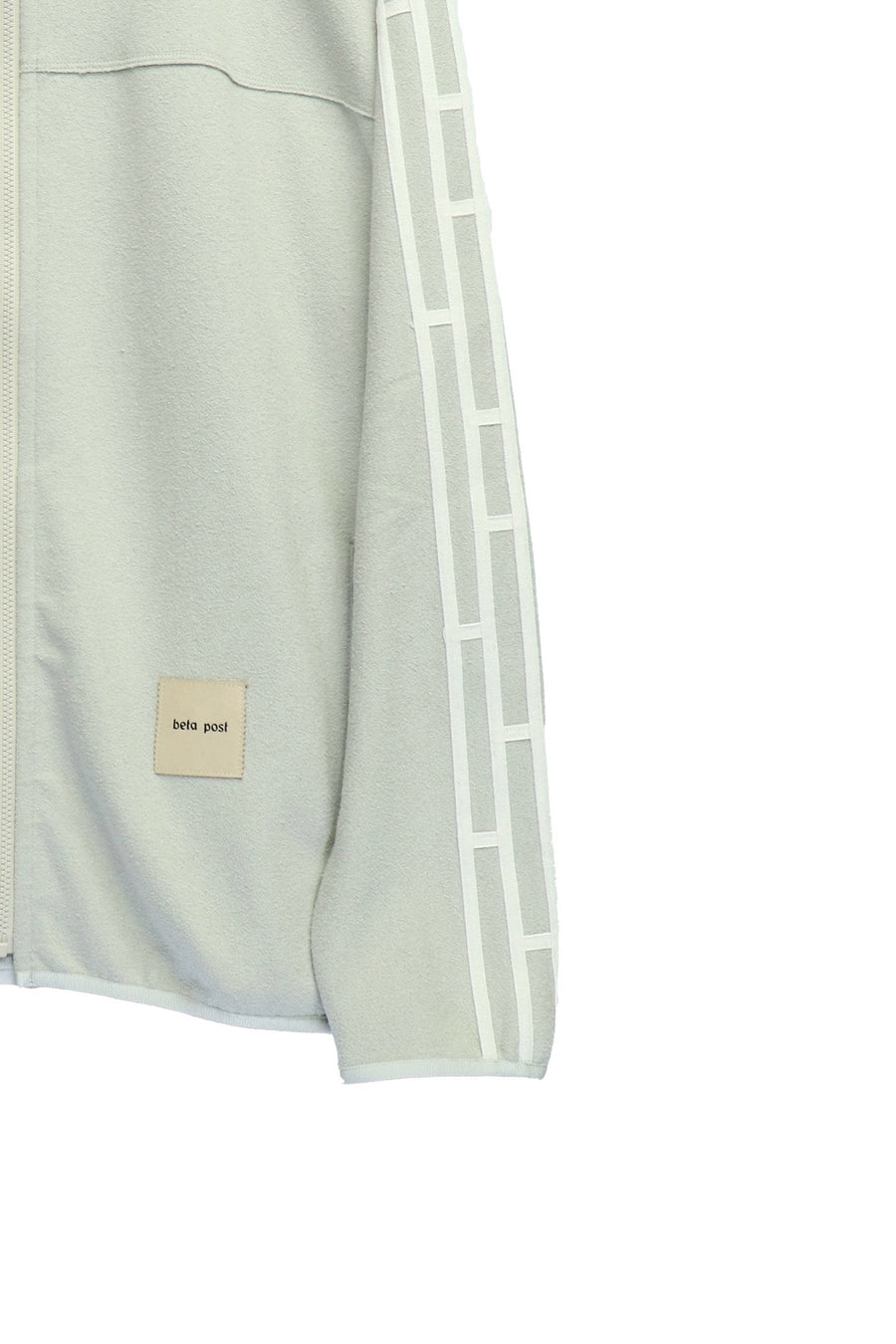 beta post  amida line track jacket