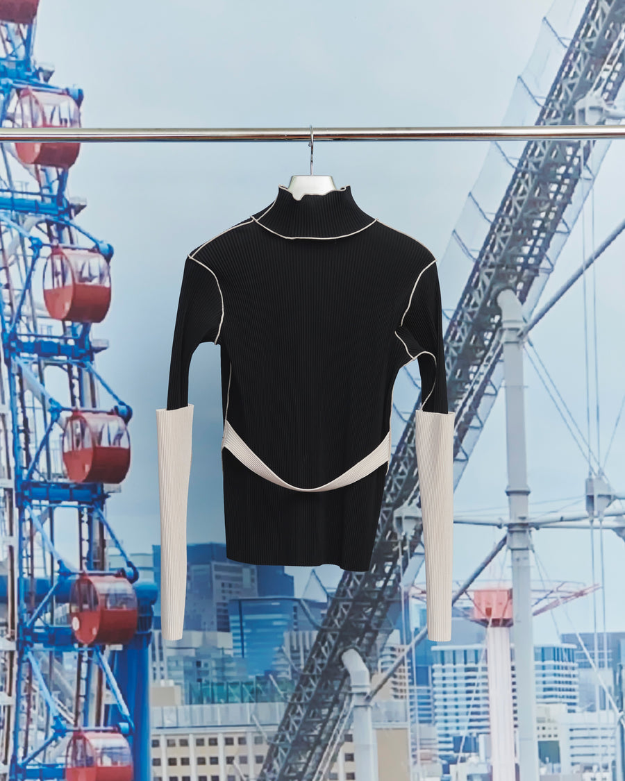 kotohayokozawa  ARM COVER TOP HIGH NECK(BLACK)