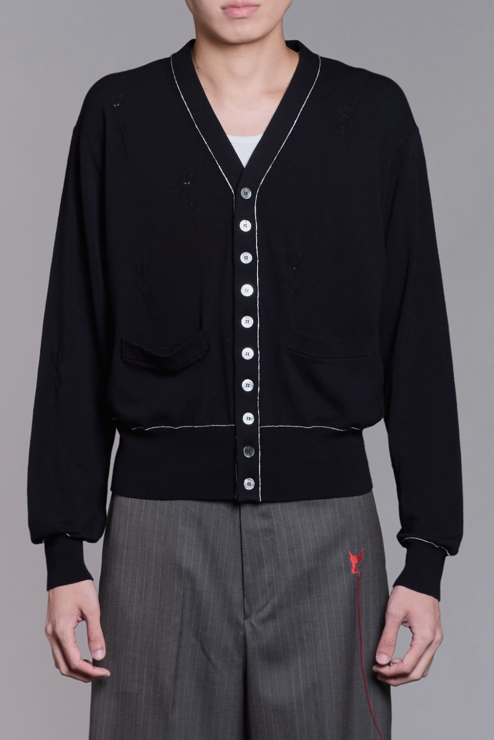 Alive Button MASU(エムエーエスユー)のMB 10 BUTTONS CARDIGAN BLACKの通販|PALETTE art aliveのオンライン ...