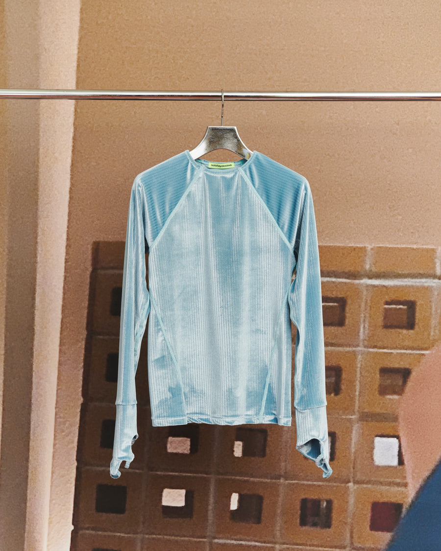 kotohayokozawa  FLEX VELVET CUFF-GLOVE LONG TEE