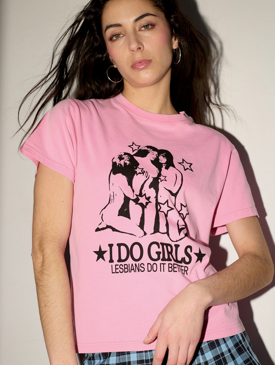 Carne Bollente  Lesbians Do It Better