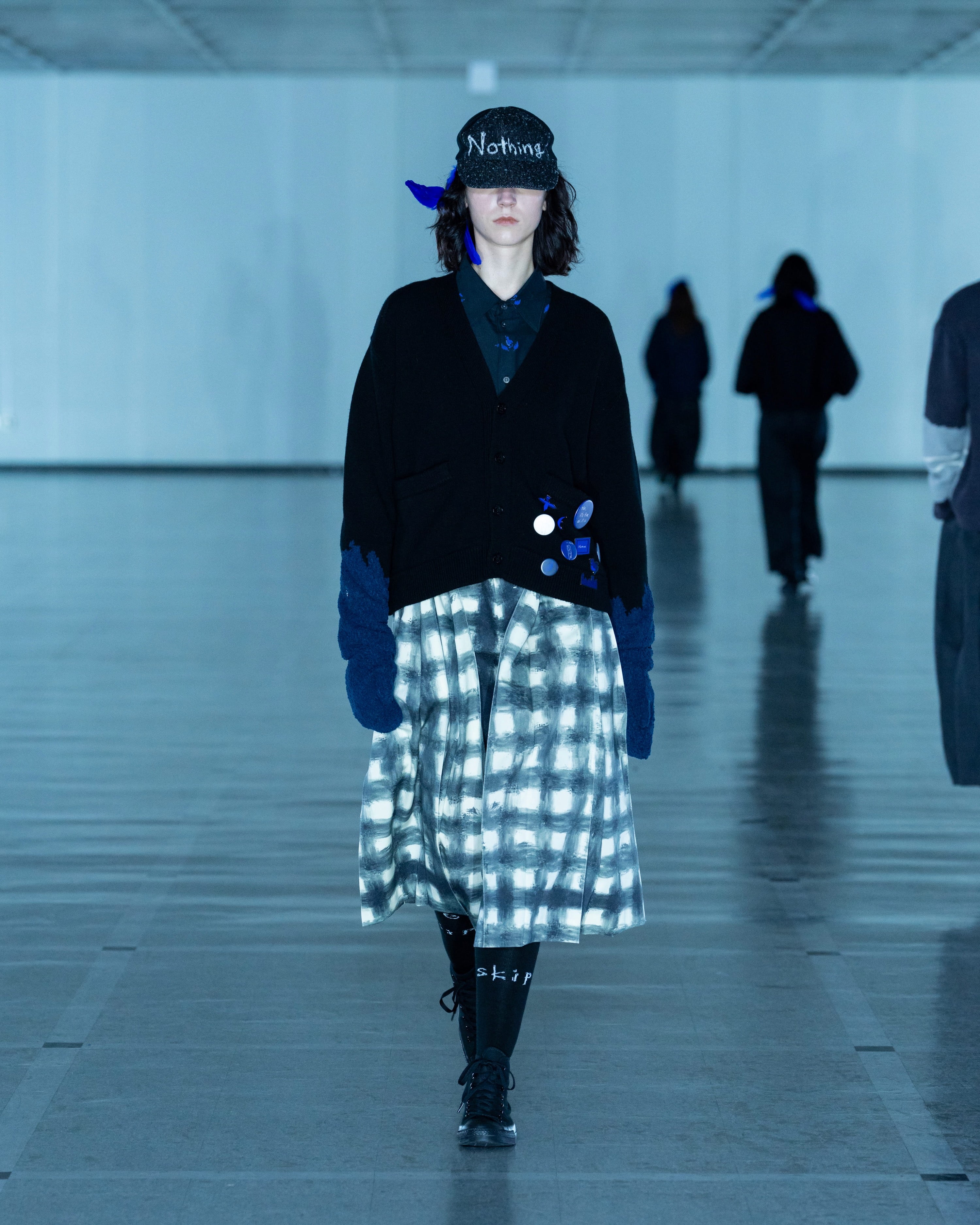 SHINYAKOZUKA(シンヤコヅカ)のMASCOT HANDS CARDI DAWN BLACK(ニット