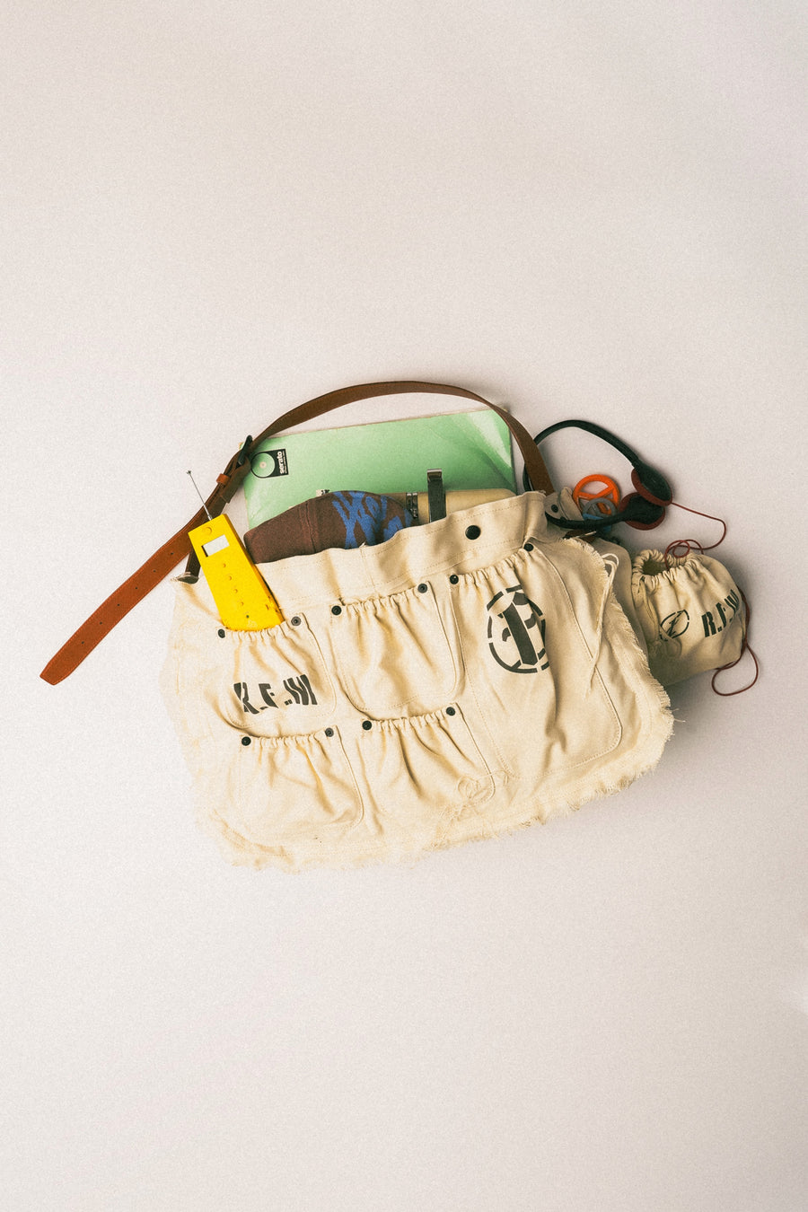 FAF  REFOTYPE Shoulder Bag