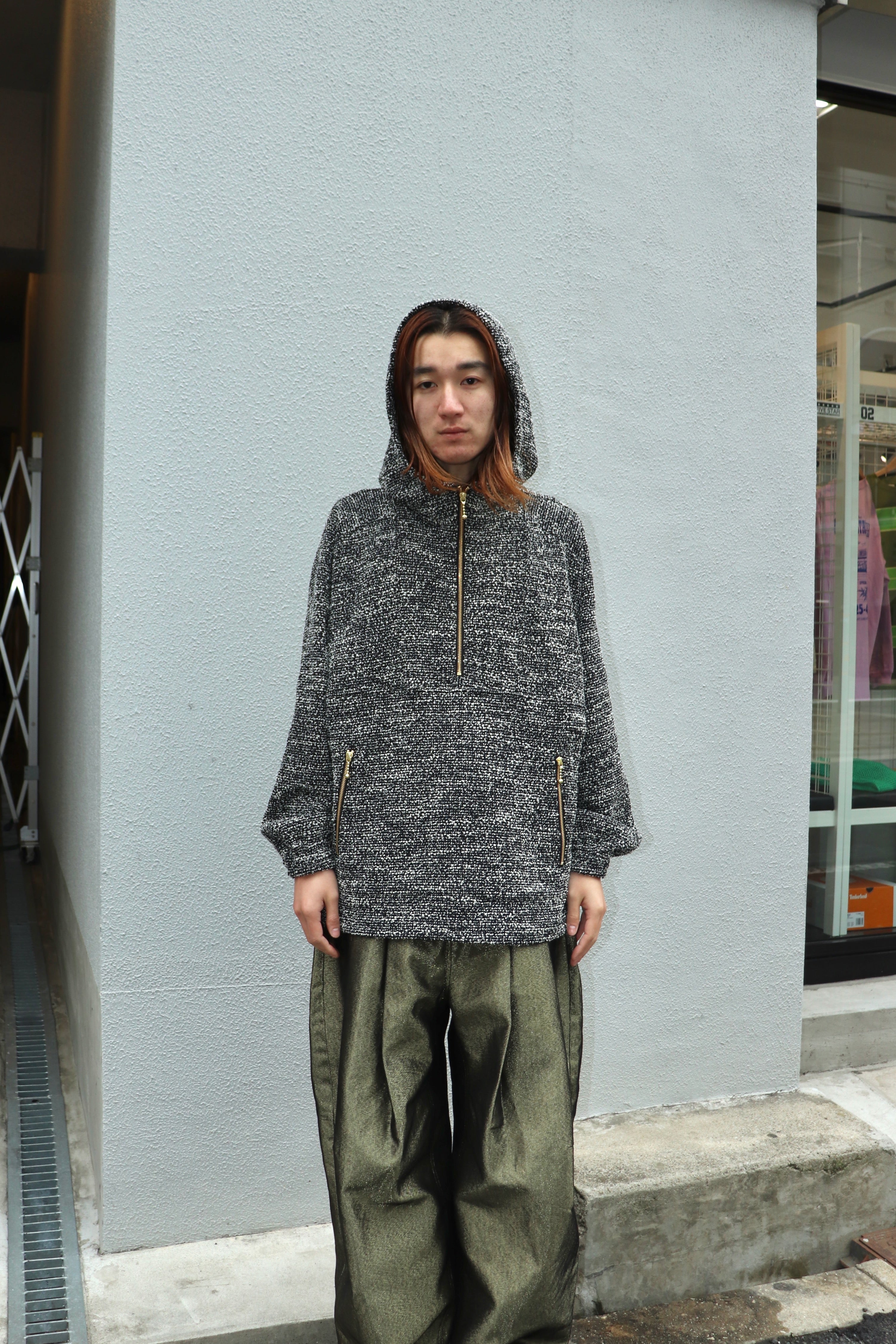 Taiga Igari(タイガ イガリ)のTweed Untech Hoodie BLACKの通販