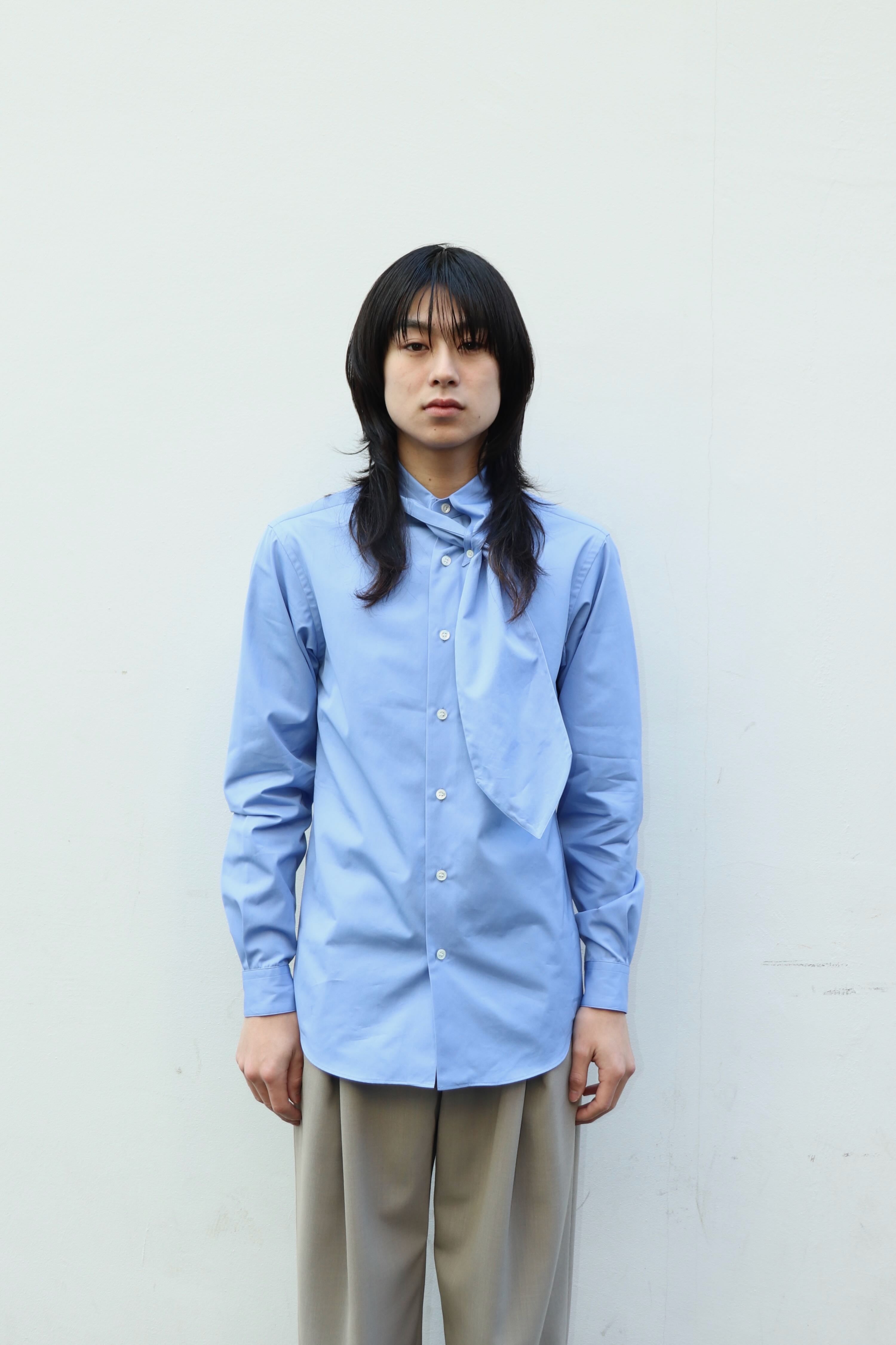 SOSHIOTSUKI(ソウシオオツキ)のASCOT TIE COLLAR SHIRT SAXEの通販