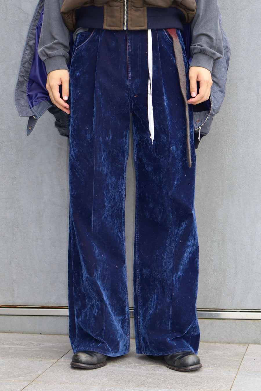 BED j.w. FORD  every one(NAVY)