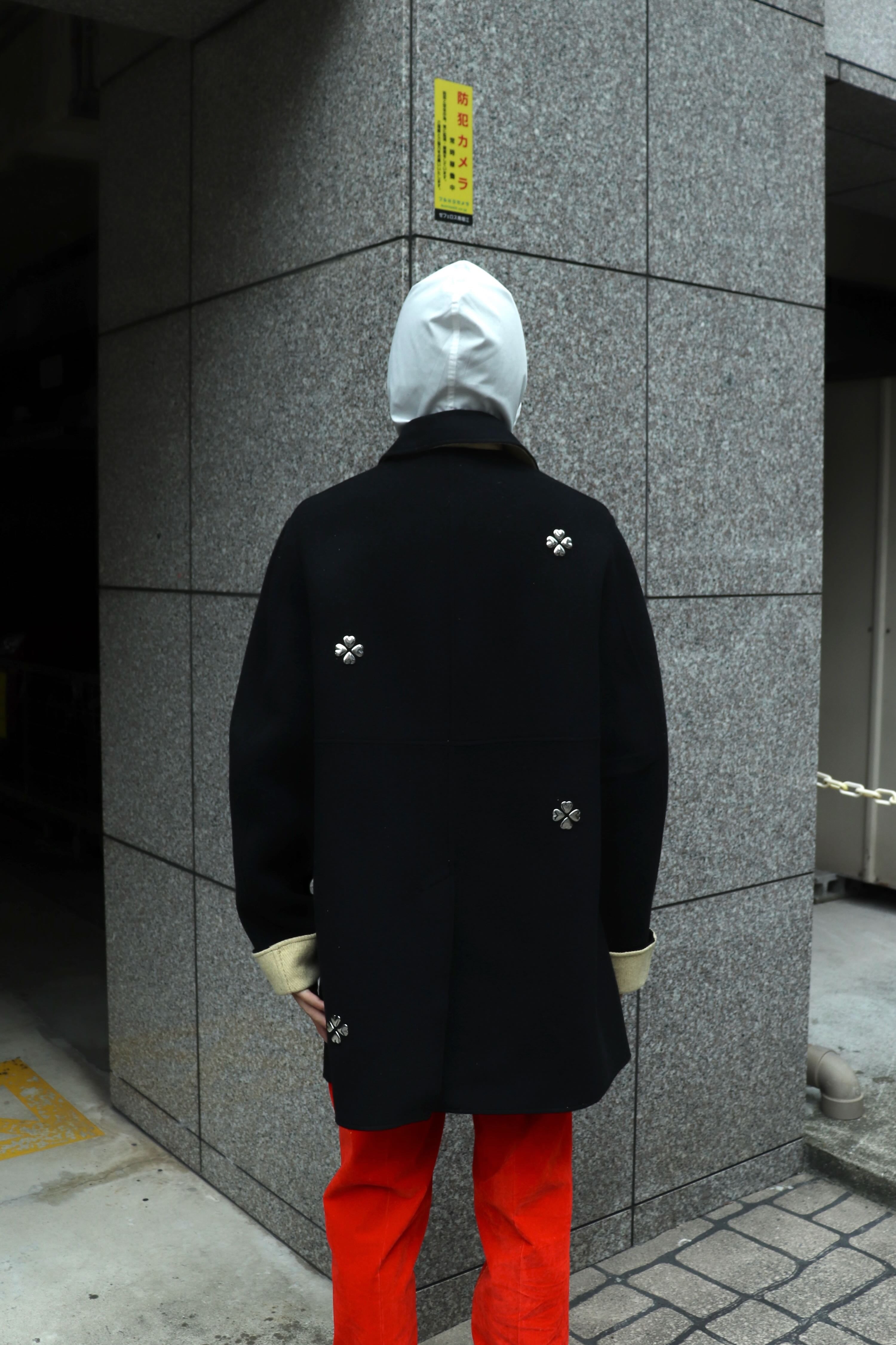 フック　MASU ジップアップコート MASU(エムエーエスユー)のCLOVER ZIP-UP COAT BLACKの通販