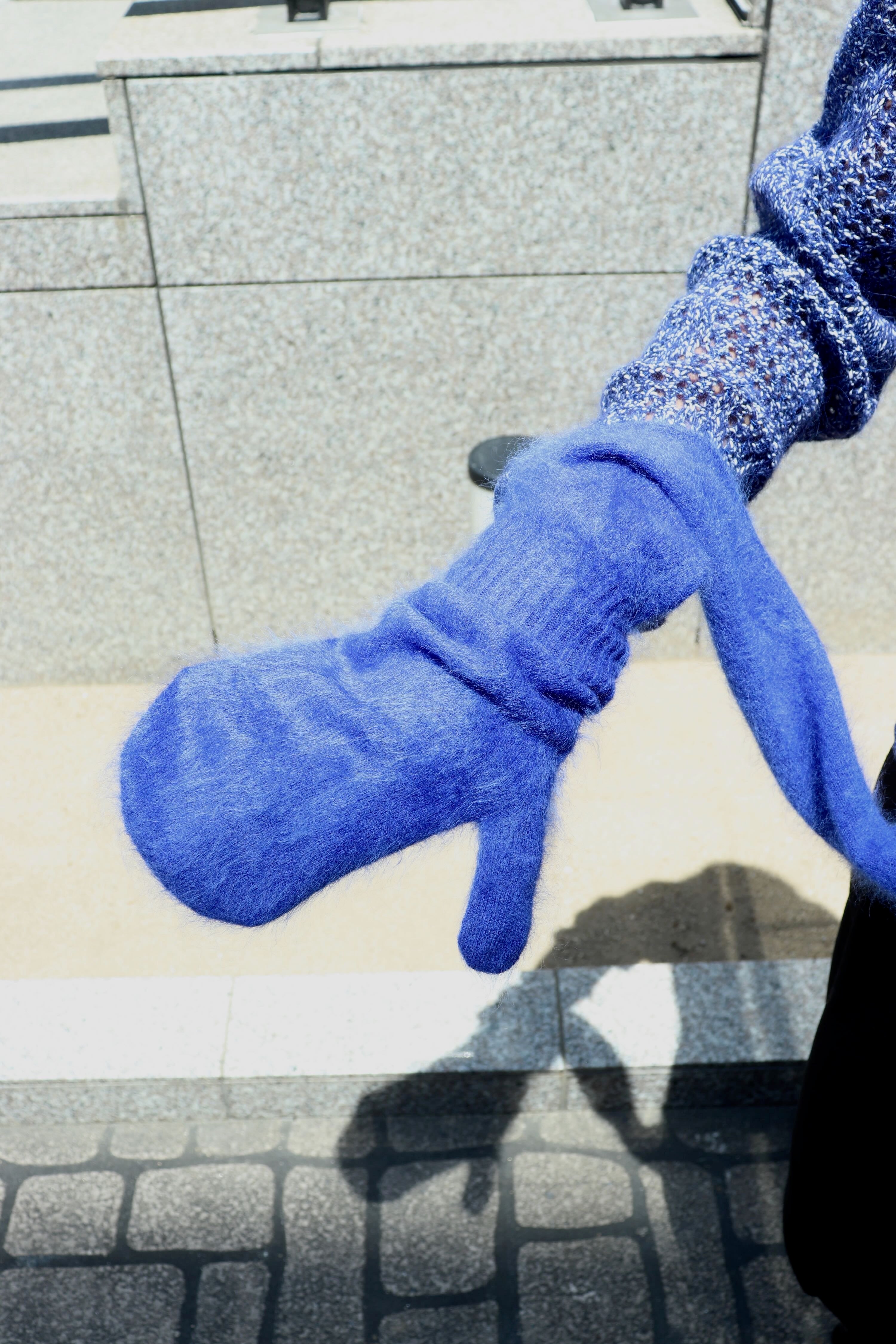 SHINYAKOZUKA(シンヤコヅカ)のlost glove scarf breathtaking blue