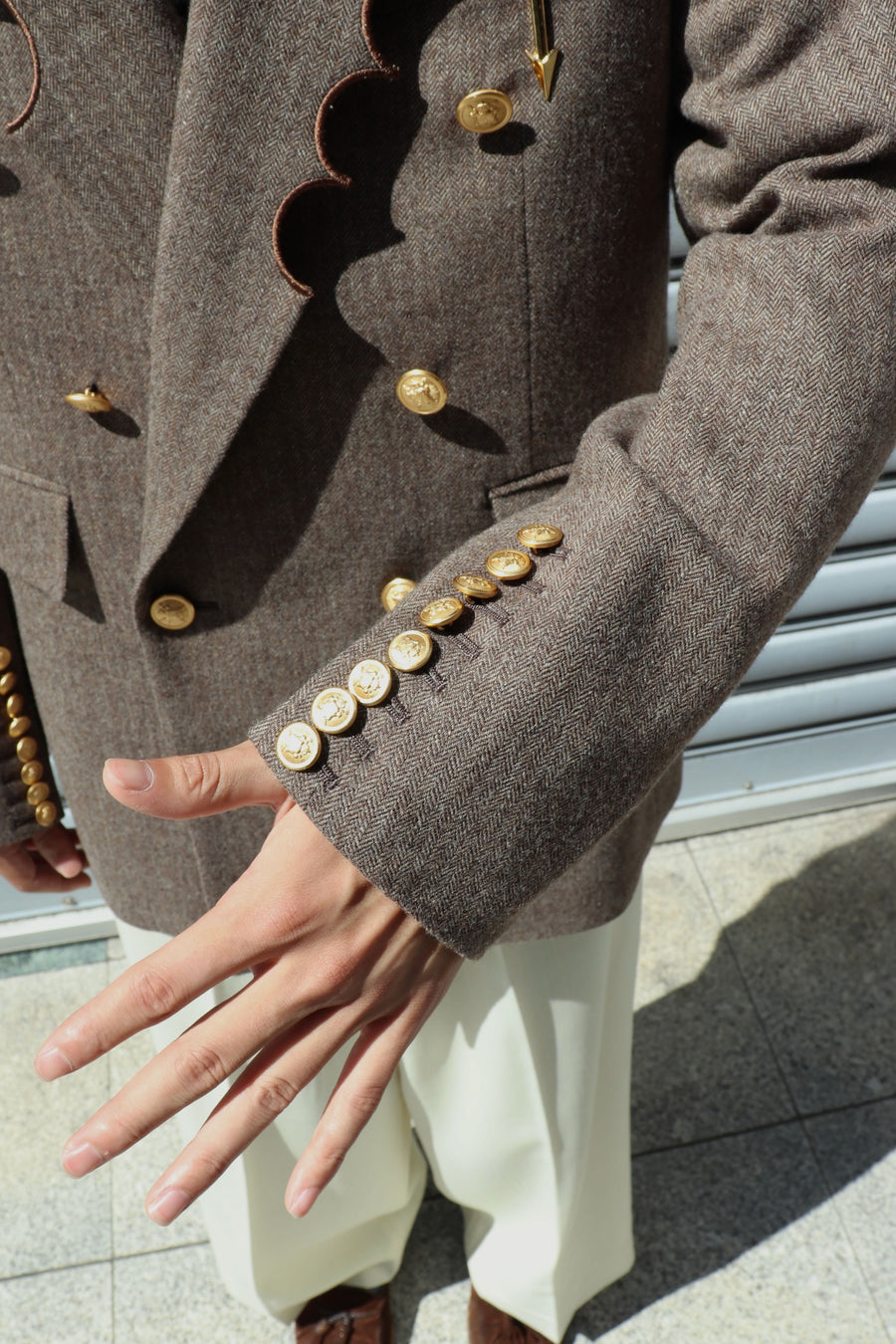 MASU(エムエーエスユー)のCRATER TAILORED JACKET MOCHAの通販