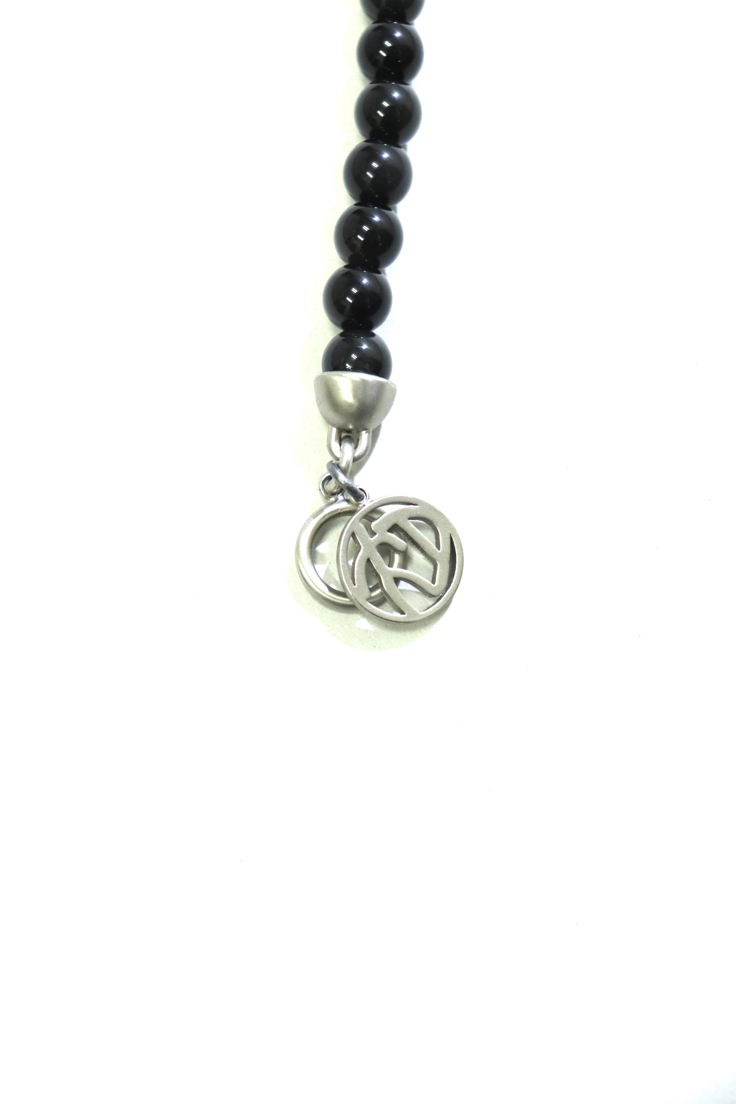 SOSHIOTSUKI(ソウシオオツキ)のHALF JUZU BRACELET BLACK SILVERの通販