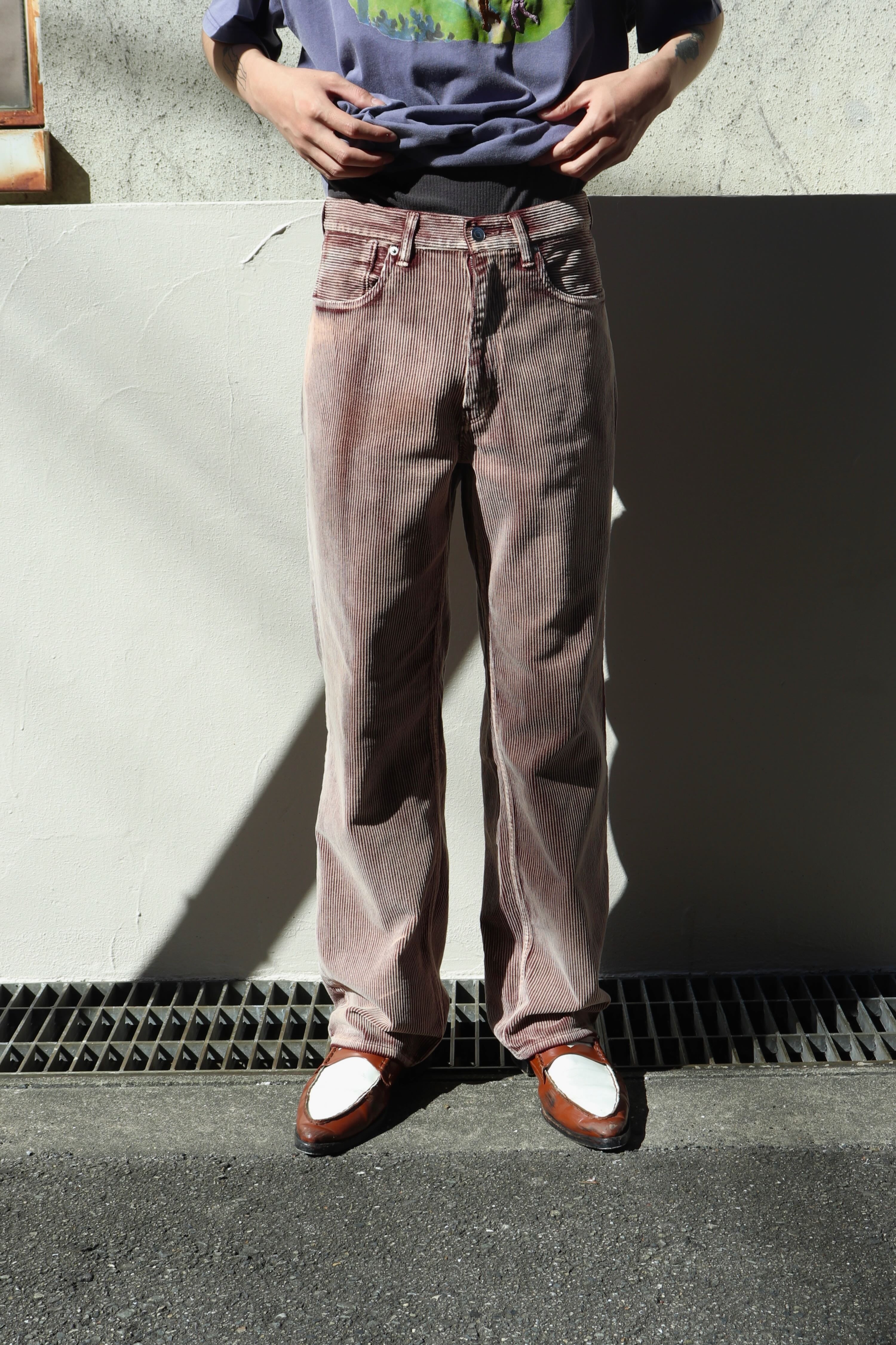 soe(ソーイ)のFaded Corduroy 5PKT Trousers BROWNの通販｜PALETTE art