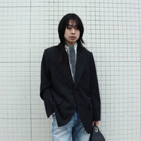 MASU(エムエーエスユー)のUNEVEN VELVET SCARF CHARCOAL(スカーフ)の