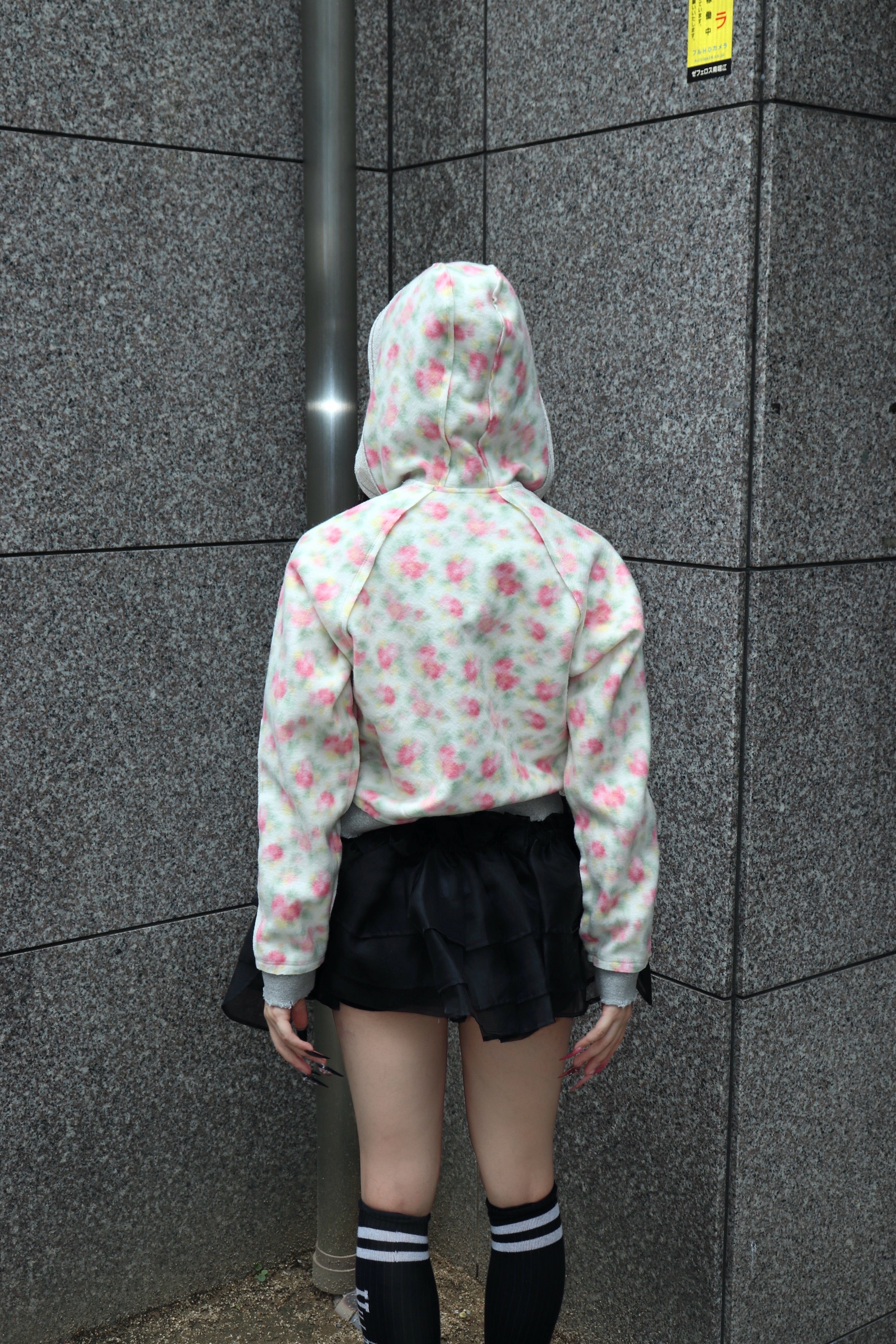 PERVERZE(パーバーズ)のFloral Hoodieの通販｜PALETTE art aliveの 