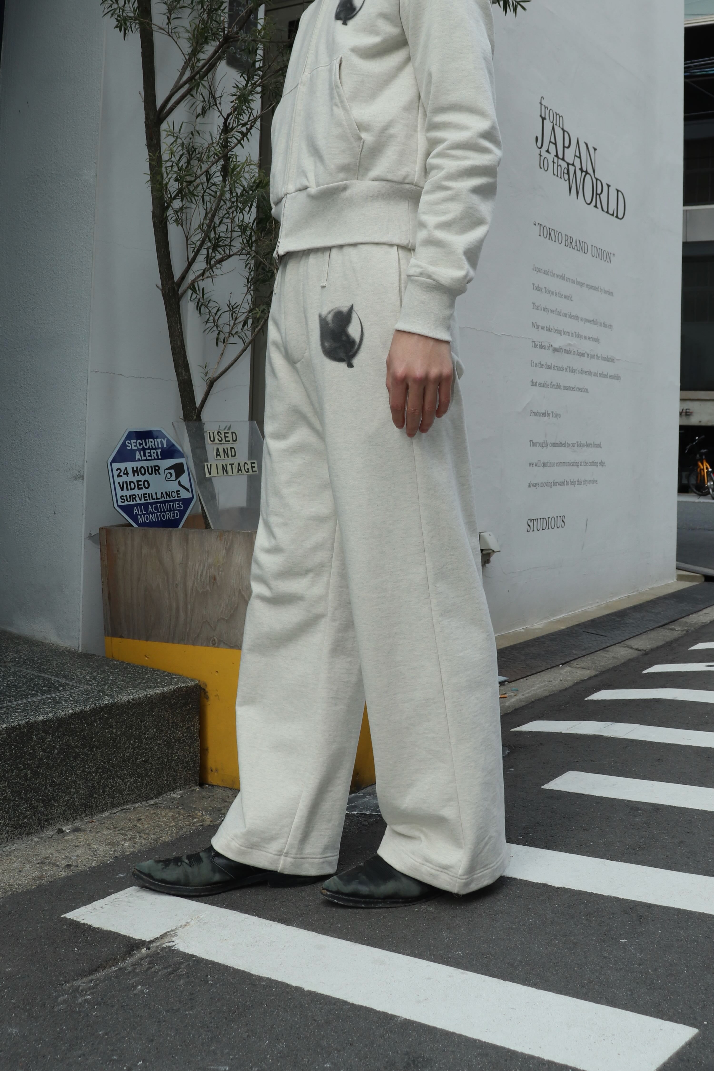 【値下げ】meer. メーア　RIB HEM SWEAT PANTS /WHT MASU(エムエーエスユー)のMB SWEAT PANTS OATMEALの通販｜PALETTE art