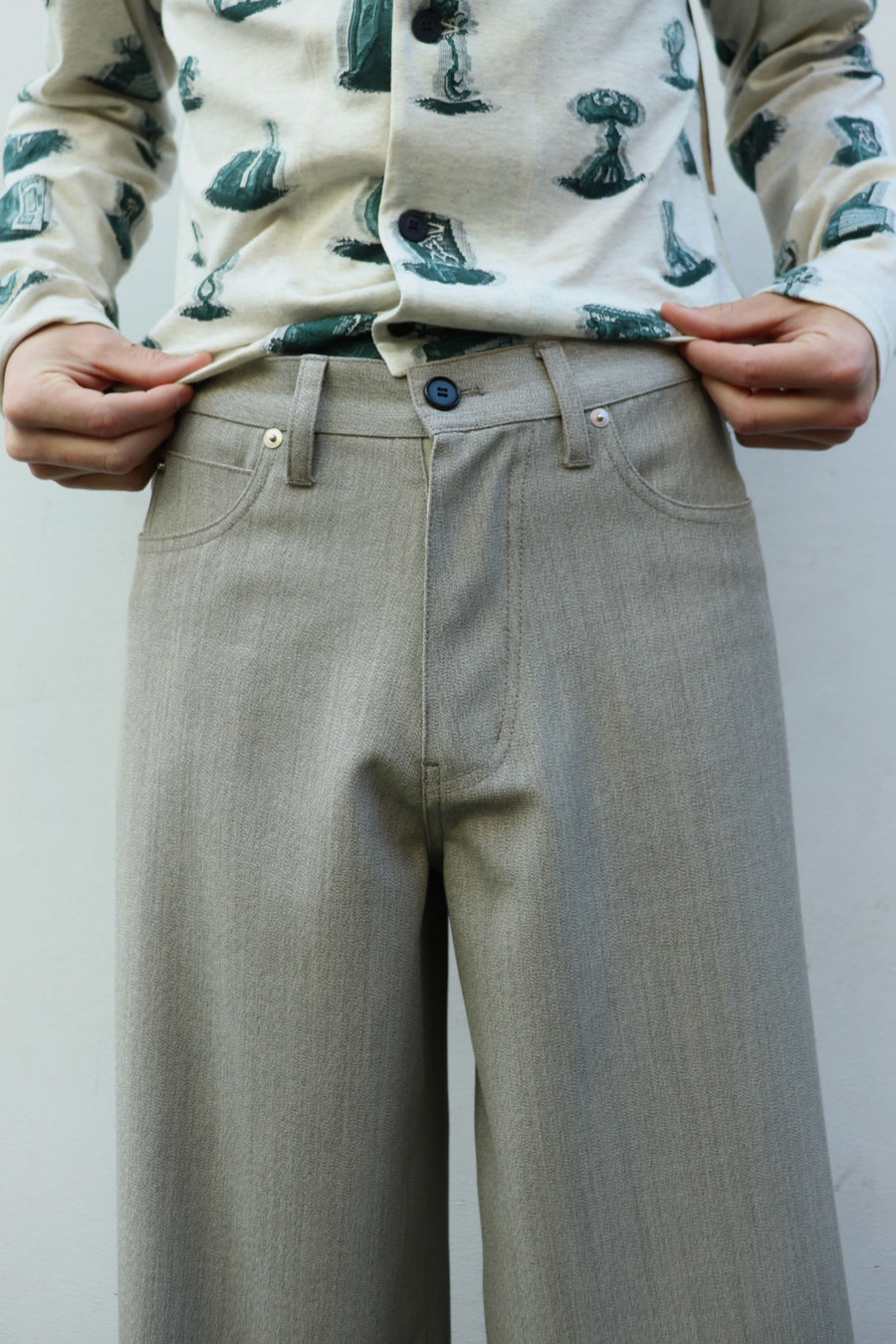MASU(エムエーエスユー)のCANVAS SHORTS WHITE BIRCHの通販｜PALETTE
