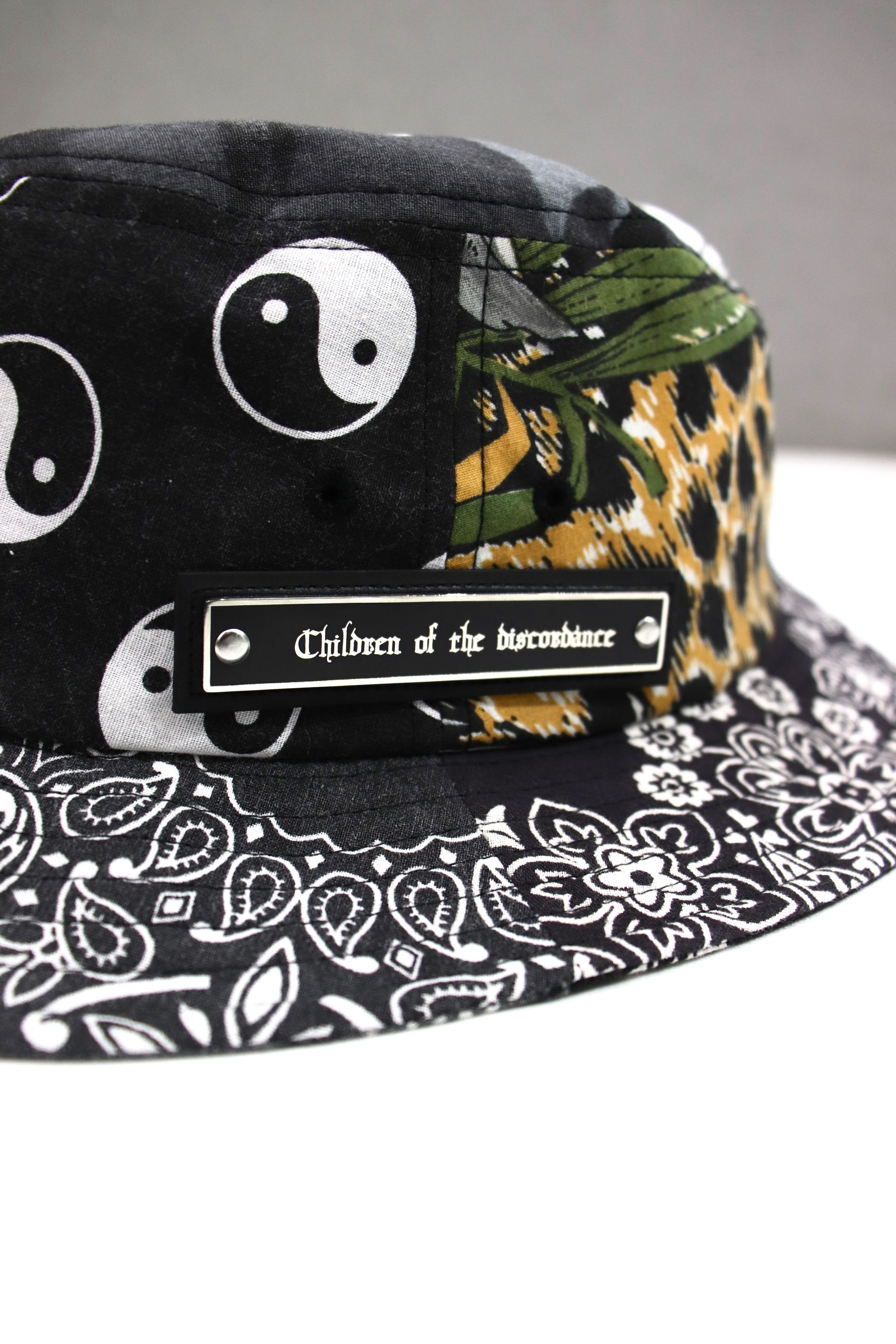 Children of the discordance(チルドレンオブザディスコーダンス)のBANDANA BUCKET HAT TYPE  B-2の通販｜PALETTE art aliveのオンラインショップ – PALETTE art alive ONLINE STORE