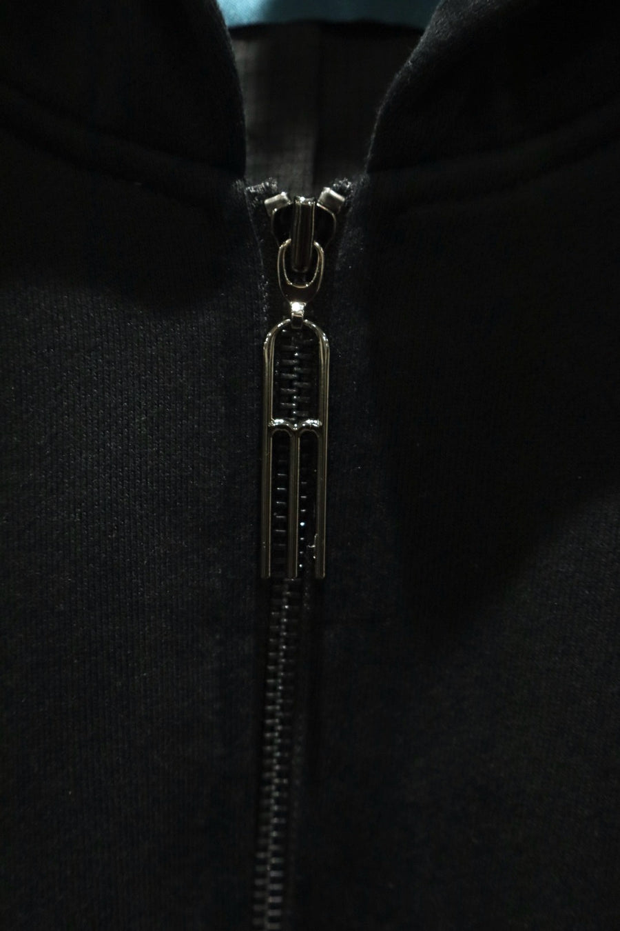 NAMESAKE(ネイムセイク)のHUGO GLOBE ZIP HOODIE EUPHORIC BLACK
