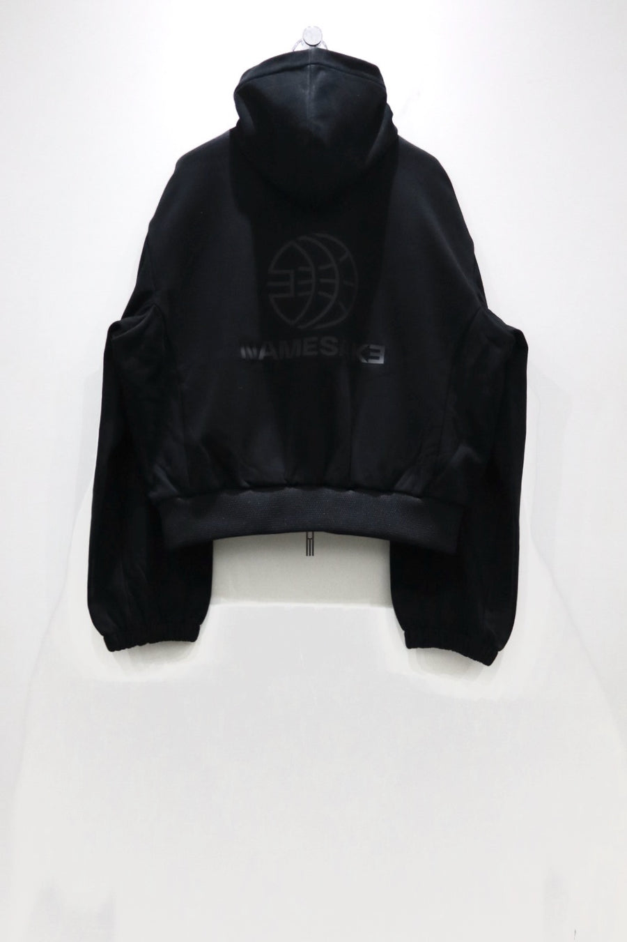NAMESAKE(ネイムセイク)のHUGO GLOBE ZIP HOODIE EUPHORIC BLACK NAMESAKE(ネイムセイク)のHUGO GLOBE ZIP HOODIE EUPHORIC BLACK
