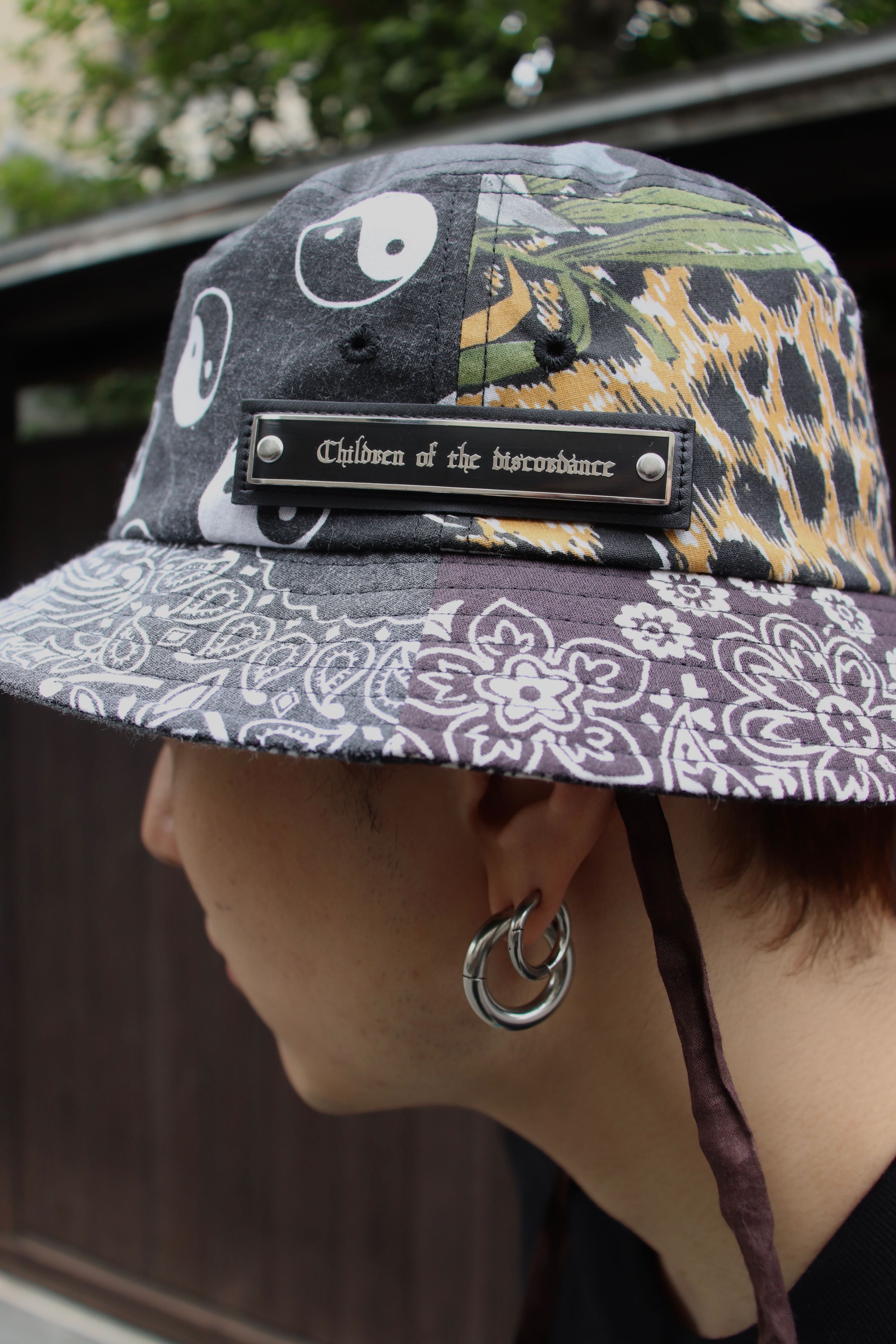 Children of the discordance(チルドレンオブザディスコーダンス)のBANDANA BUCKET HAT TYPE  B-2の通販｜PALETTE art aliveのオンラインショップ – PALETTE art alive ONLINE STORE