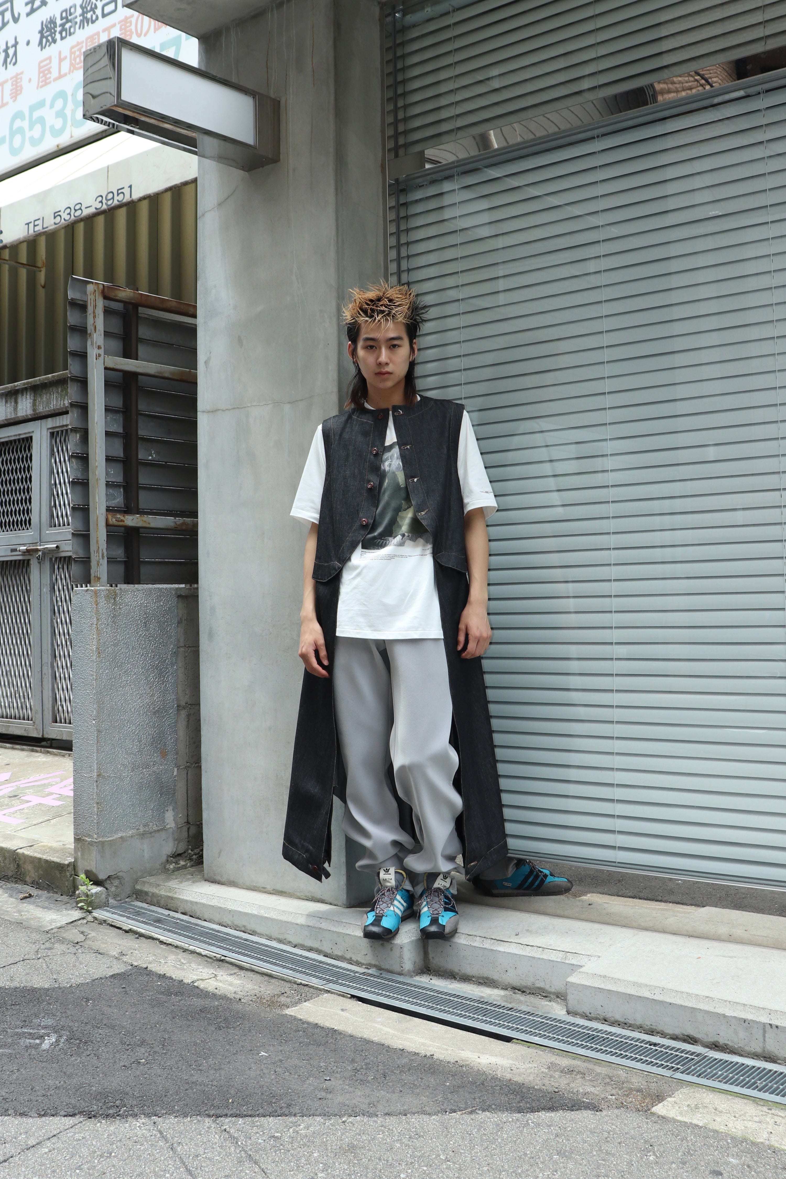 JOHN MASON SMITH(ジョンメイソンスミス)のNICOLA KLOOSTERMAN FACED S