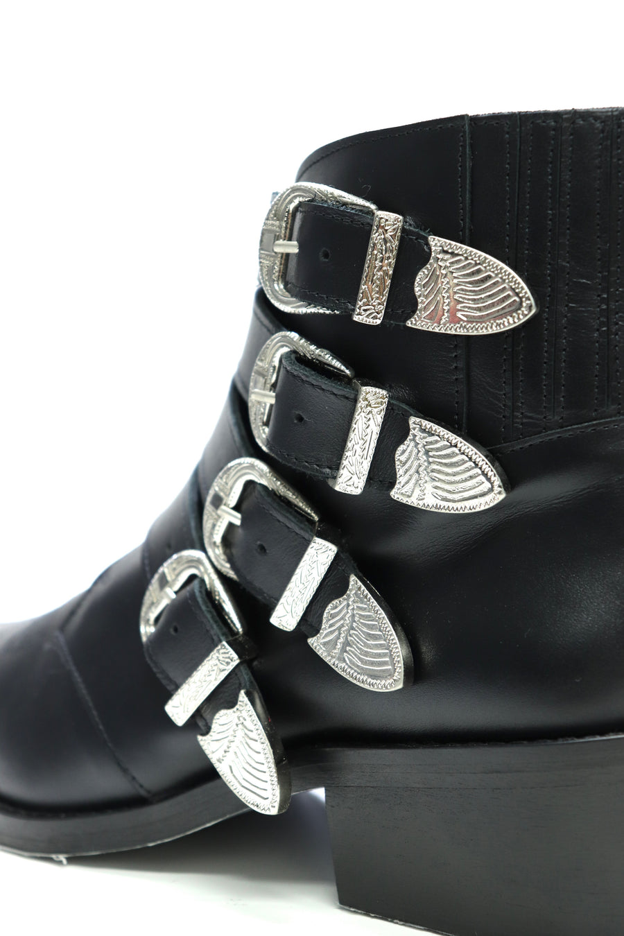 TOGA VIRILIS(トーガ ビリリース)のAJ782 BLACK LEATHER SILVER