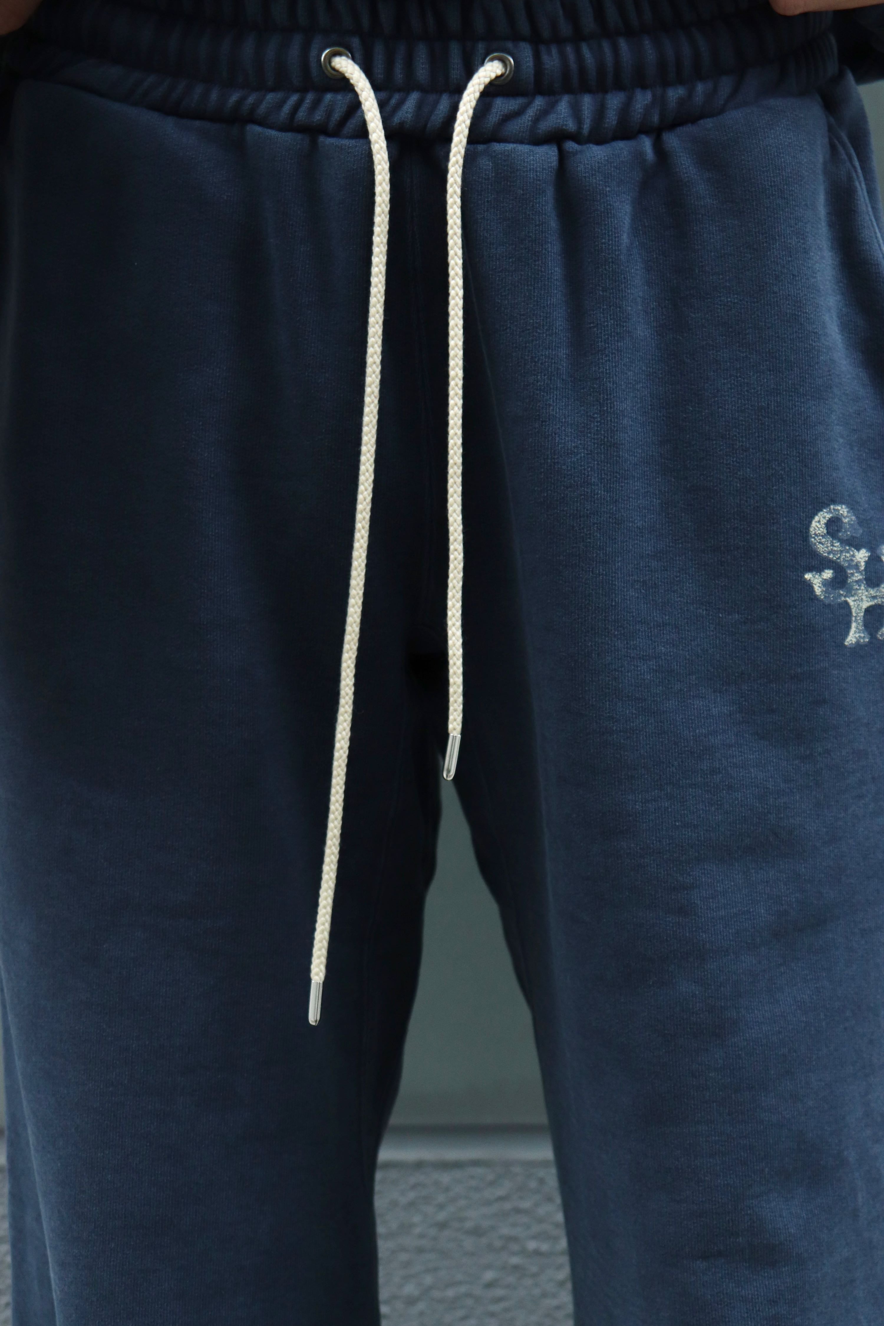 SUGARHILL(シュガーヒル)のLOGO PRINTED SWEAT TROUSERS OLD