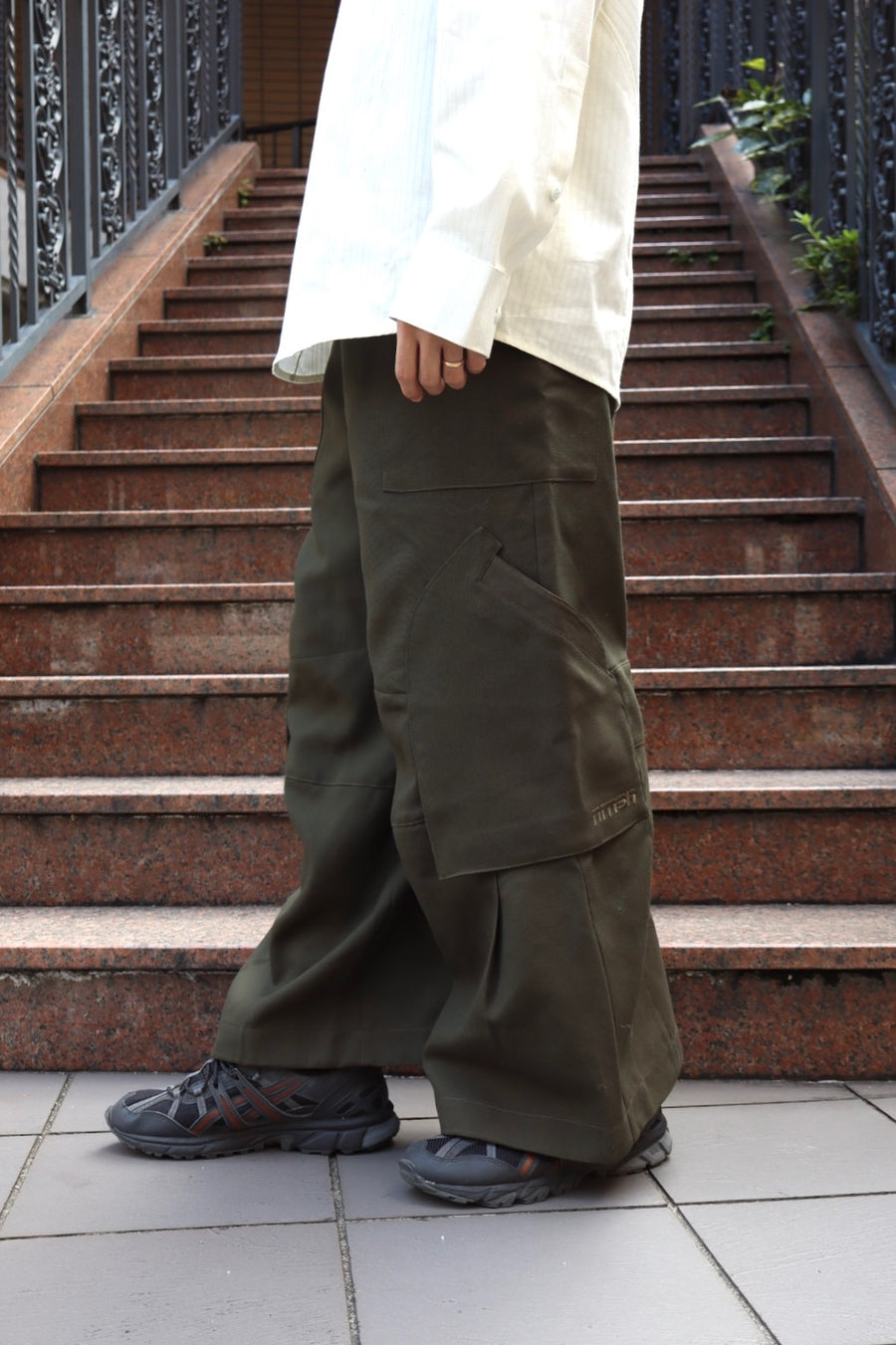 NAMESAKE  RONNY CARGO PANTS(DARK OLIVE)