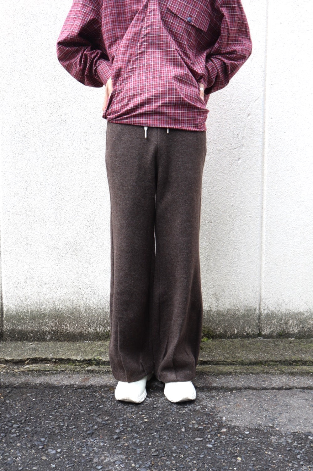 NAMESAKE(ネイムセイク)のASTRO JOGGER STAGNANT BROWNの通販｜PALETTE