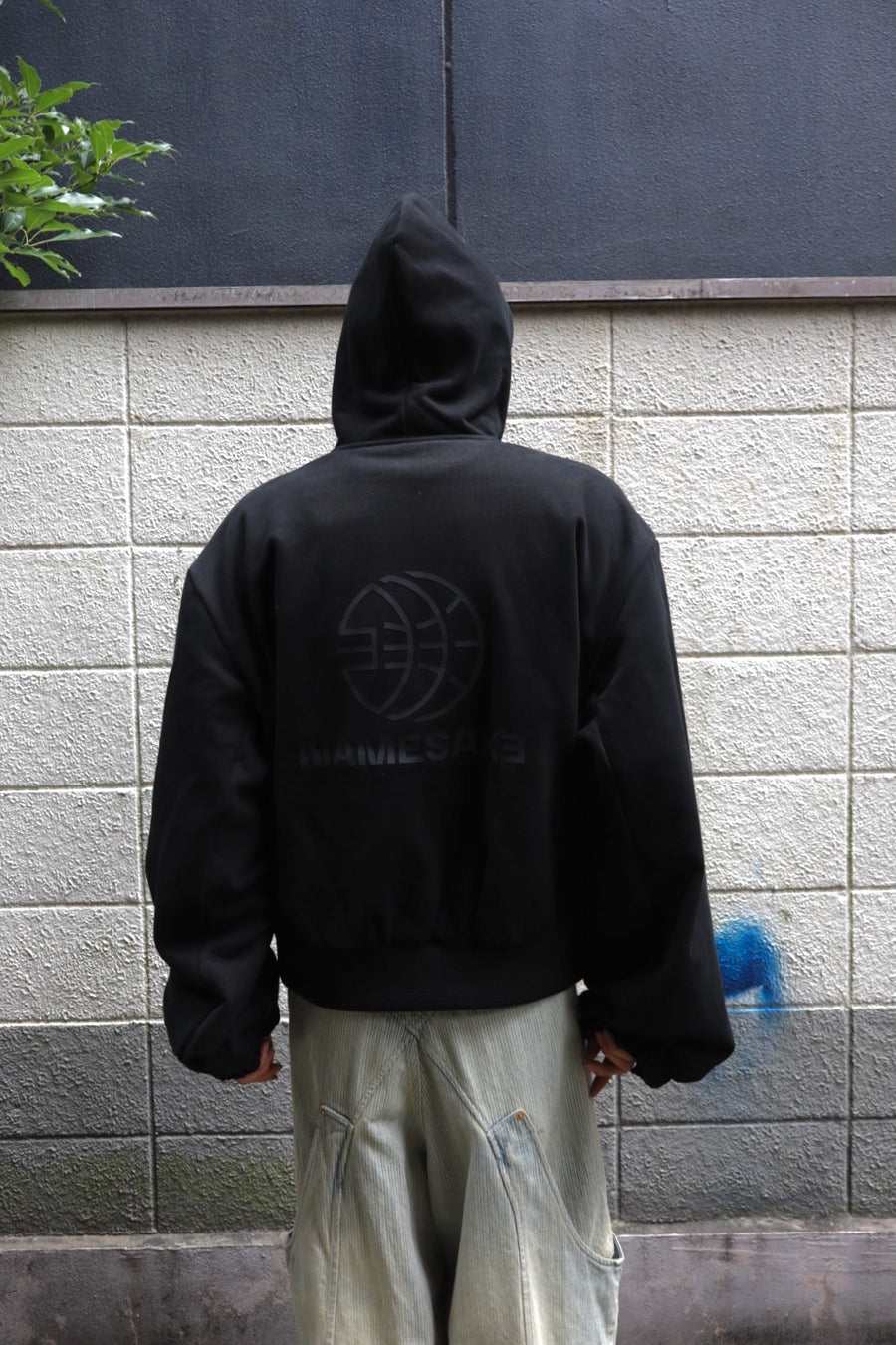 NAMESAKE  HUGO GLOBE ZIP HOODIE(EUPHORIC BLACK)