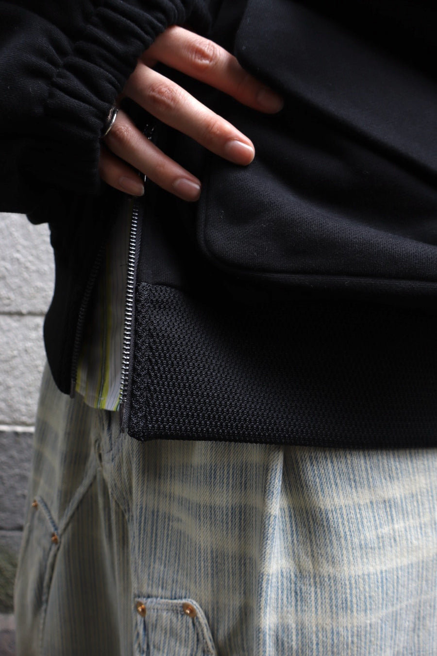 NAMESAKE(ネイムセイク)のHUGO GLOBE ZIP HOODIE EUPHORIC BLACK