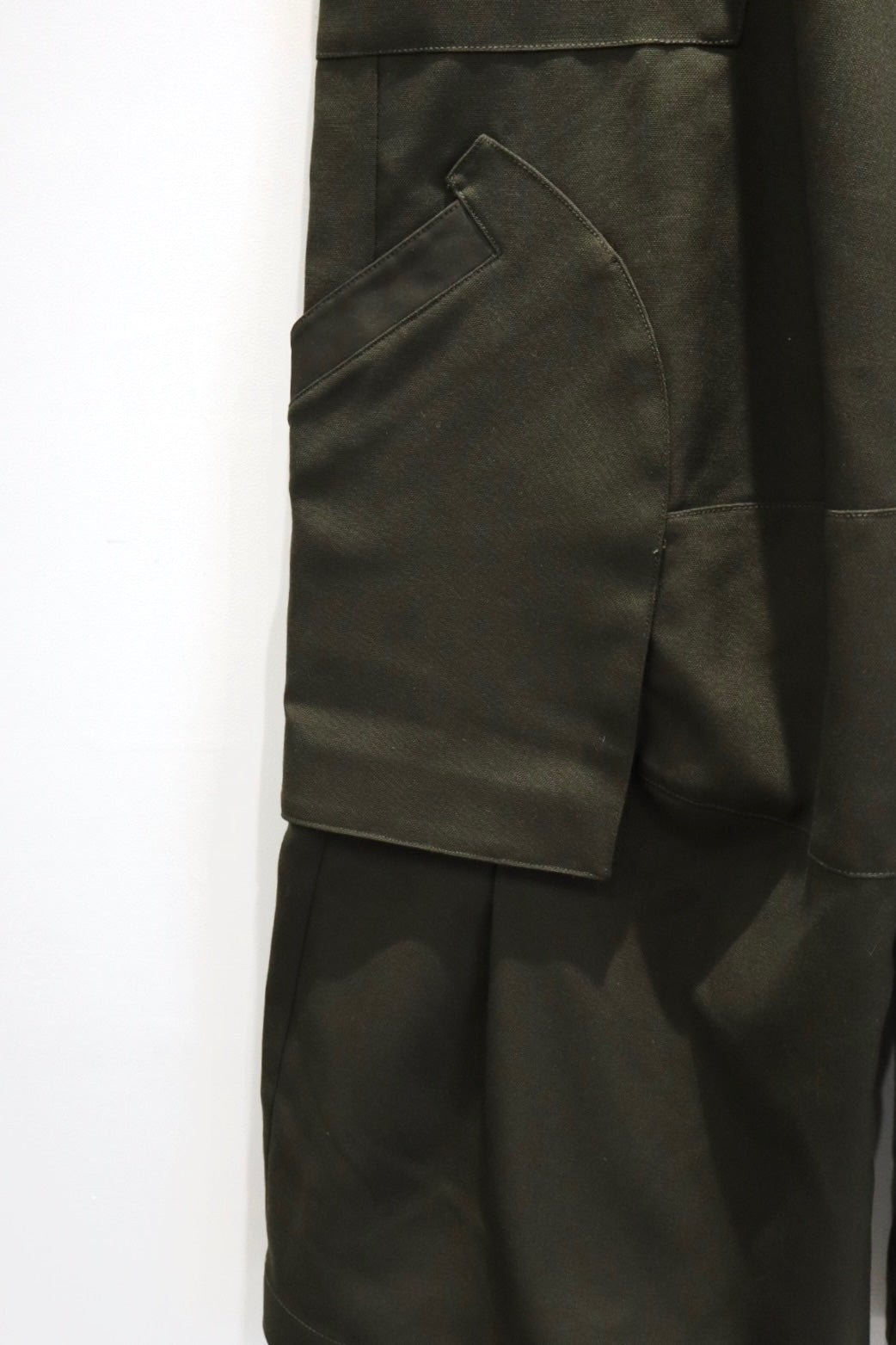 NAMESAKE(ネイムセイク)のRONNY CARGO PANTS DARK OLIVEの通販 