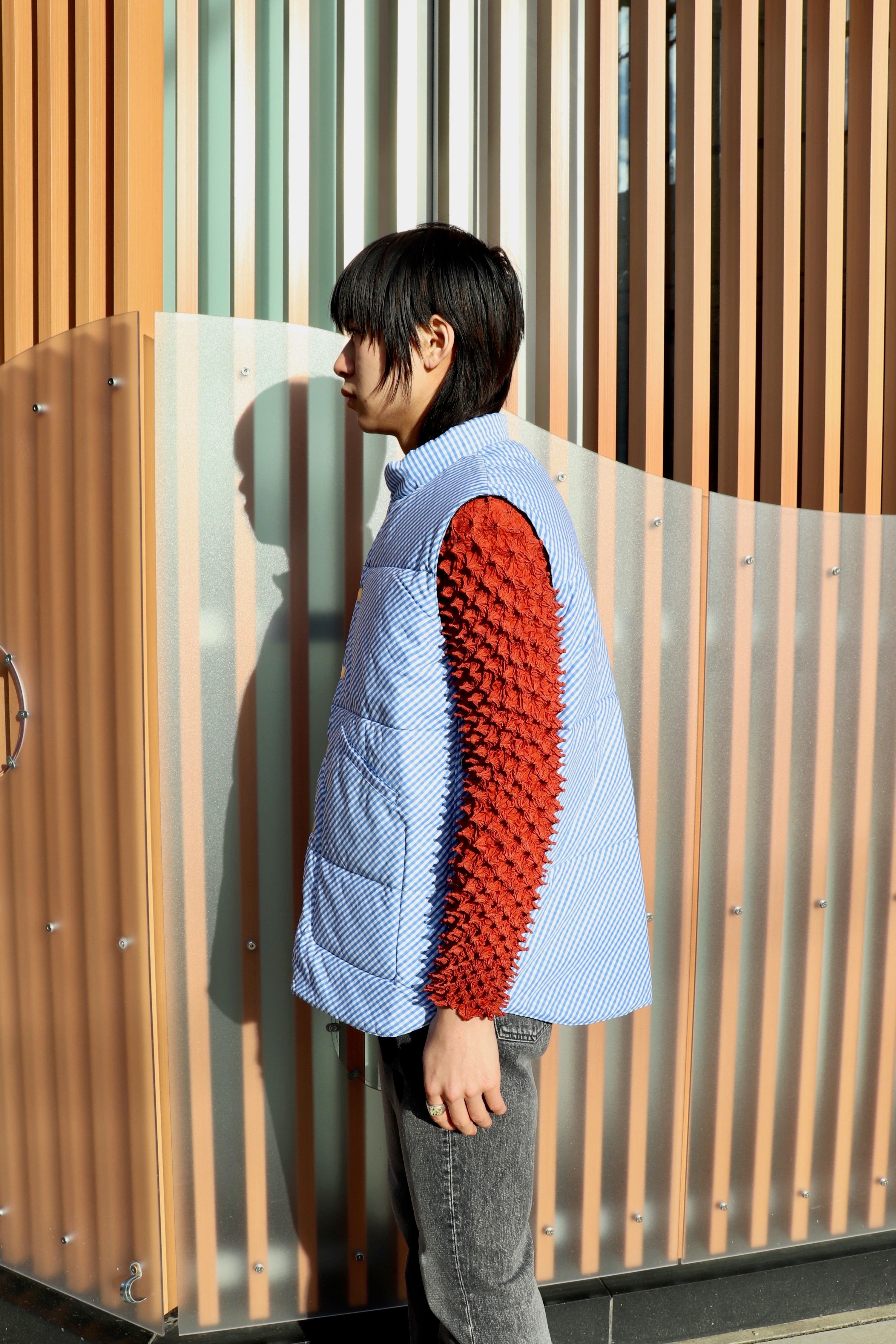 最終値下げ MASU REVERSIBLE PADDED VESTハンガー付 MASU(エムエーエスユー)のREVERSIBLE PADDED VEST NAVYの通販｜PALETTE