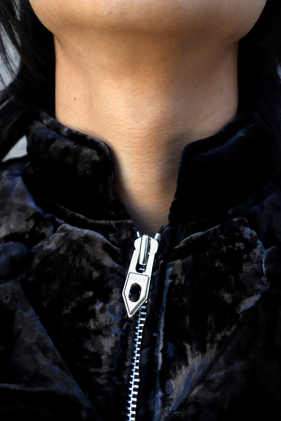 MASU  VICTORIAN SOFA DOWN JACKET(BLACK)