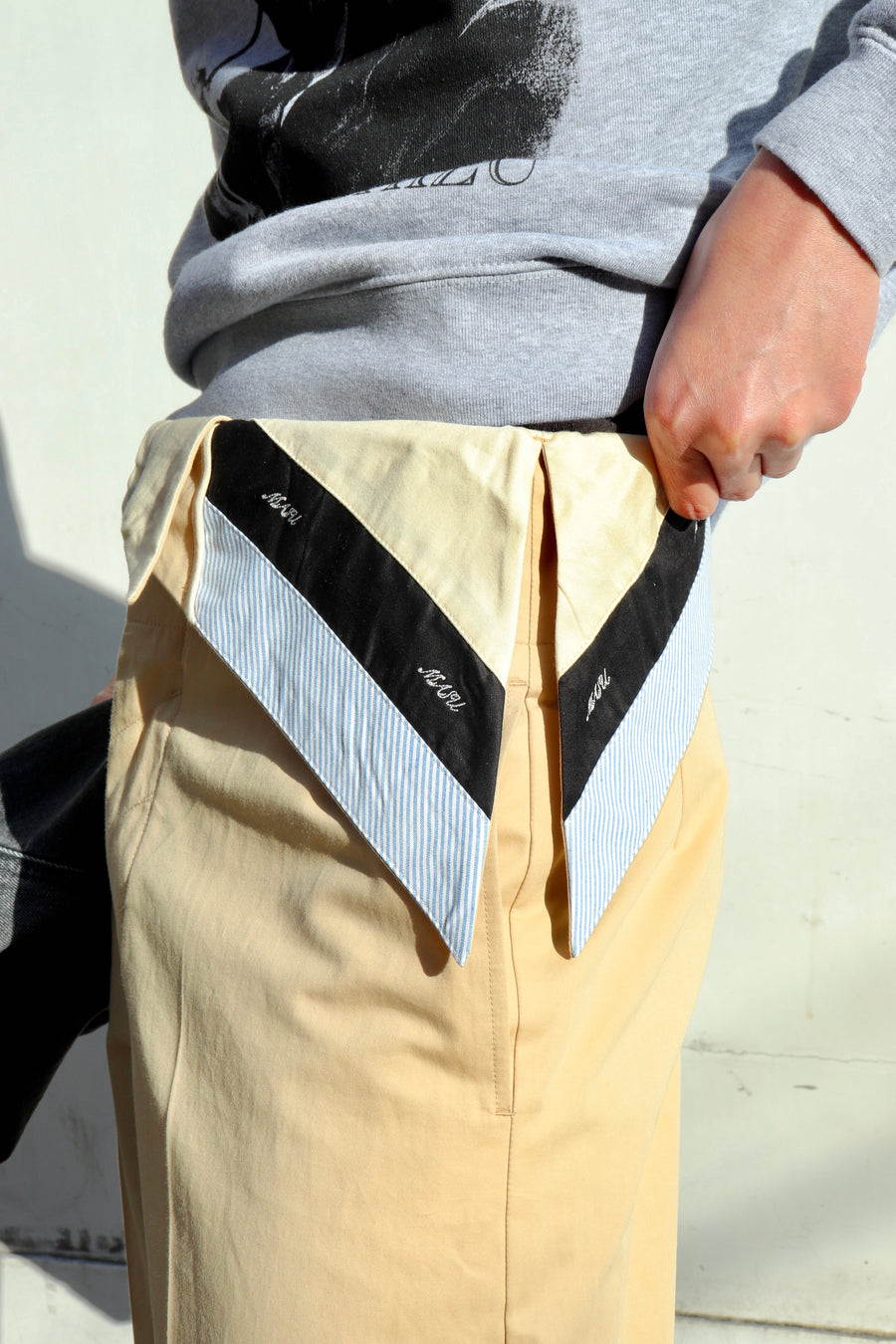 MASU(エムエーエスユー)のFOLDED BELT TROUSERS PEANUTSの通販