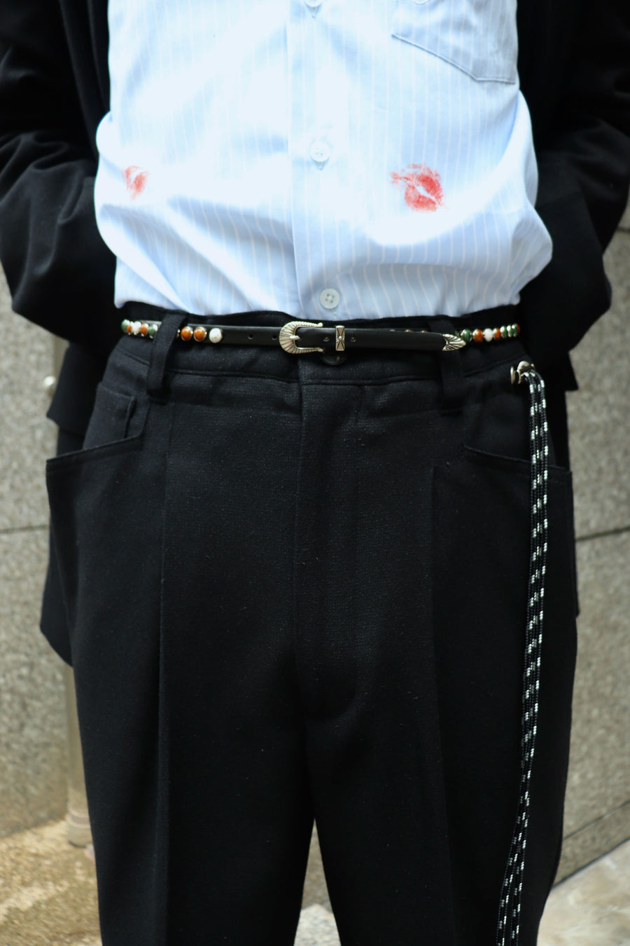 TOGA(トーガ)のStone leather belt BLACKの通販｜PALETTE art aliveの