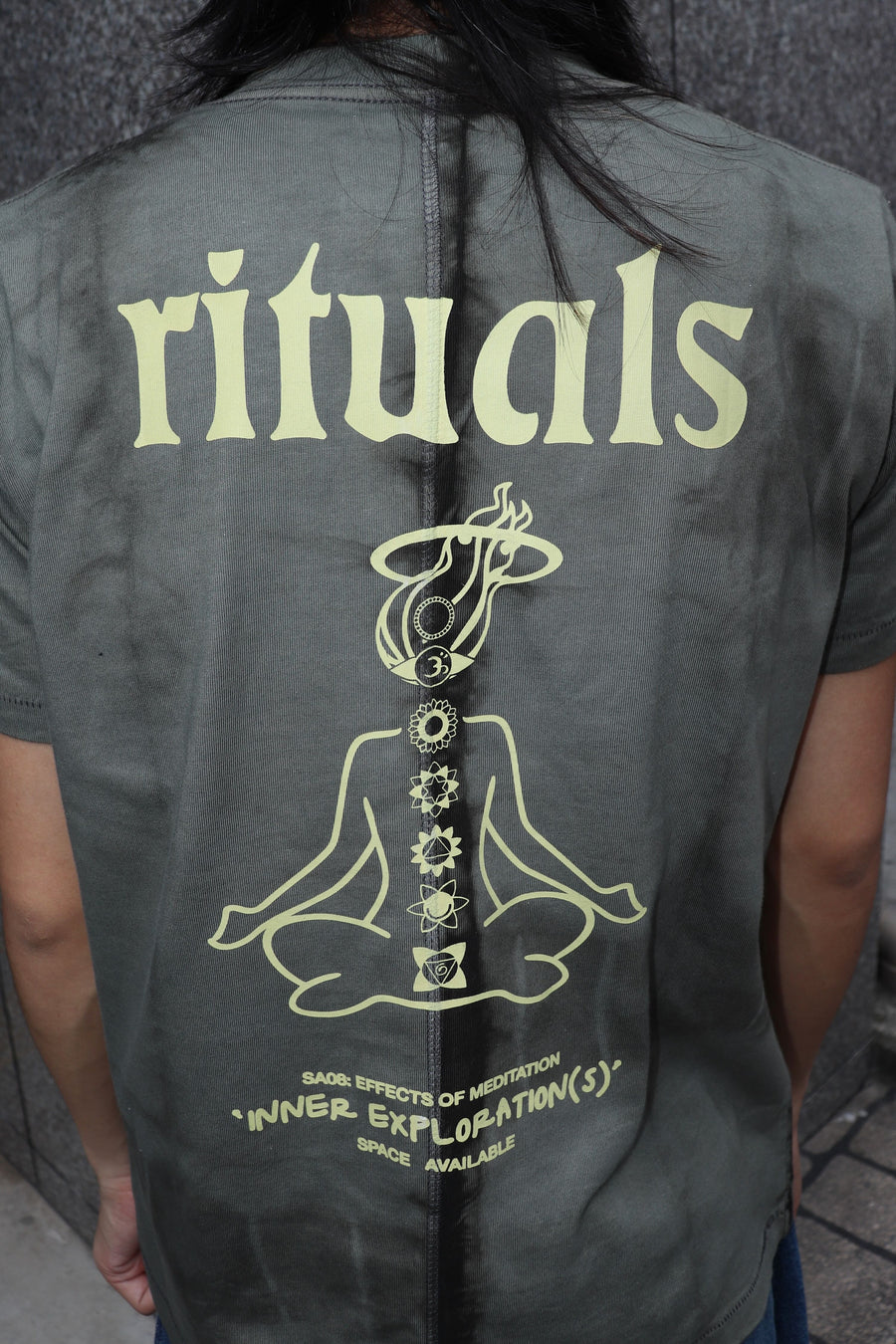 SPACE AVAILABLE  RITUAL TEE(BLACK)
