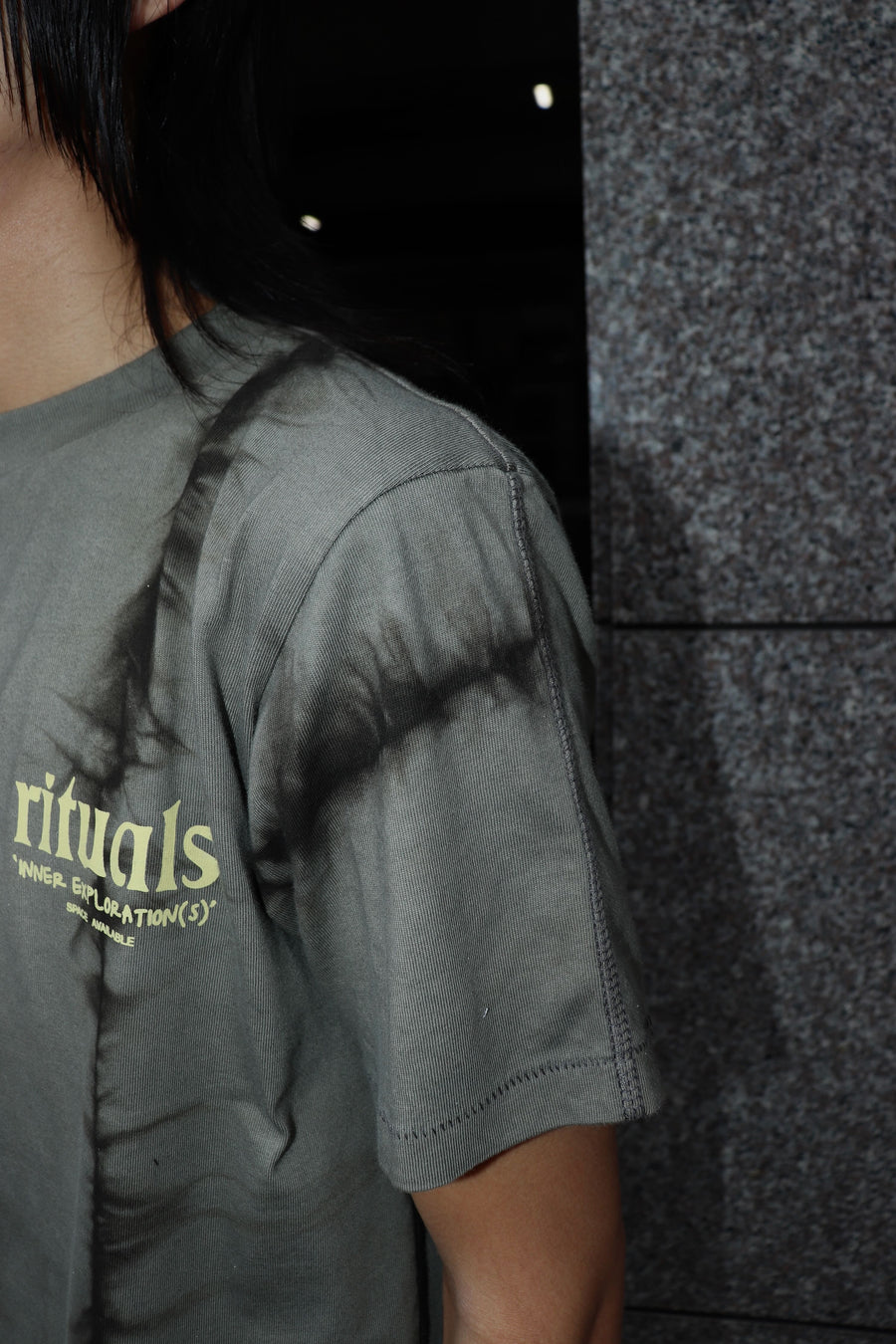 SPACE AVAILABLE  RITUAL TEE(BLACK)