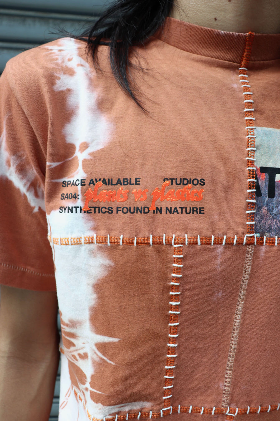 SPACE AVAILABLE  UP-CYCLED PLANT DYED TEE(ORANGE)