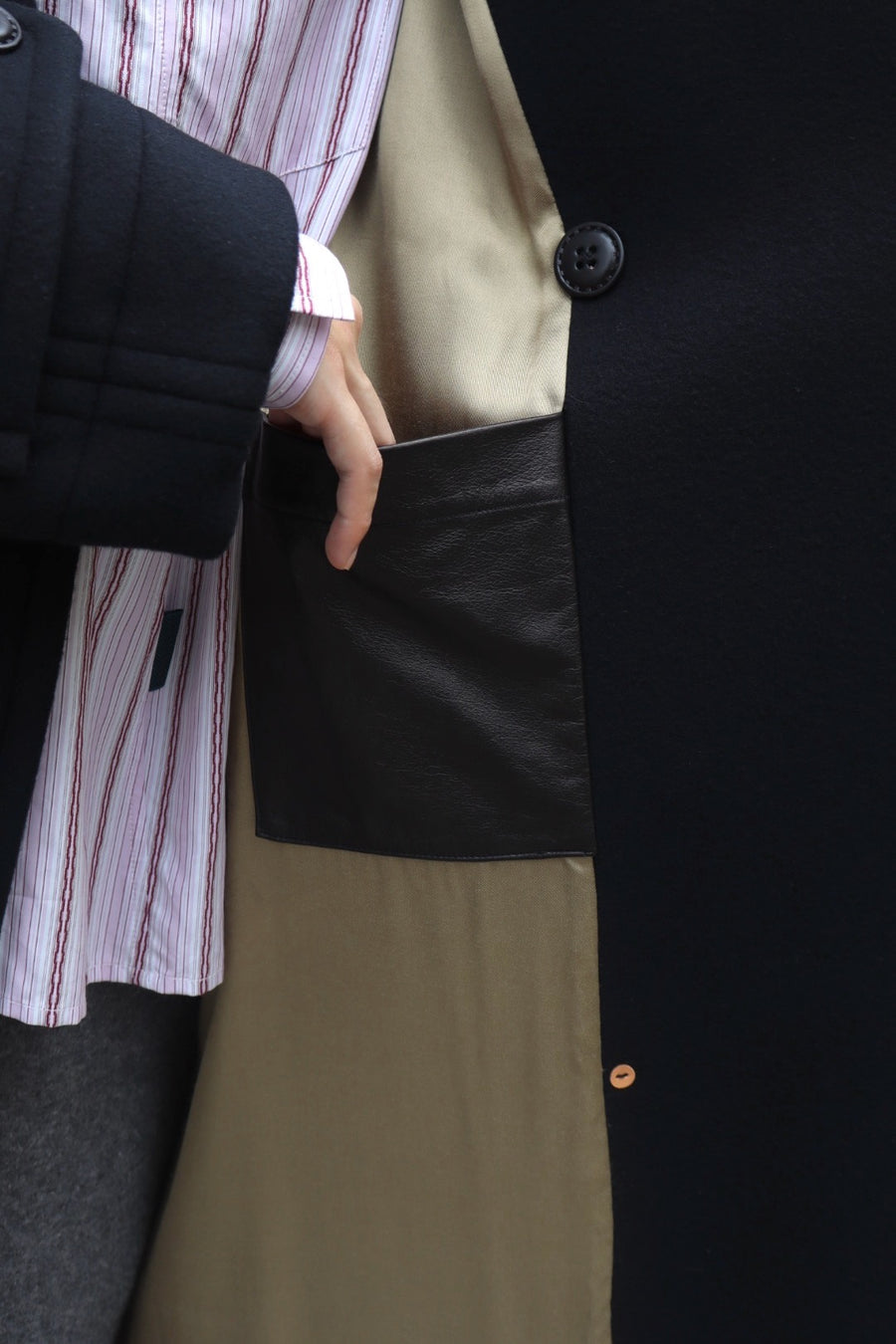 BED j.w. FORD  From Paris